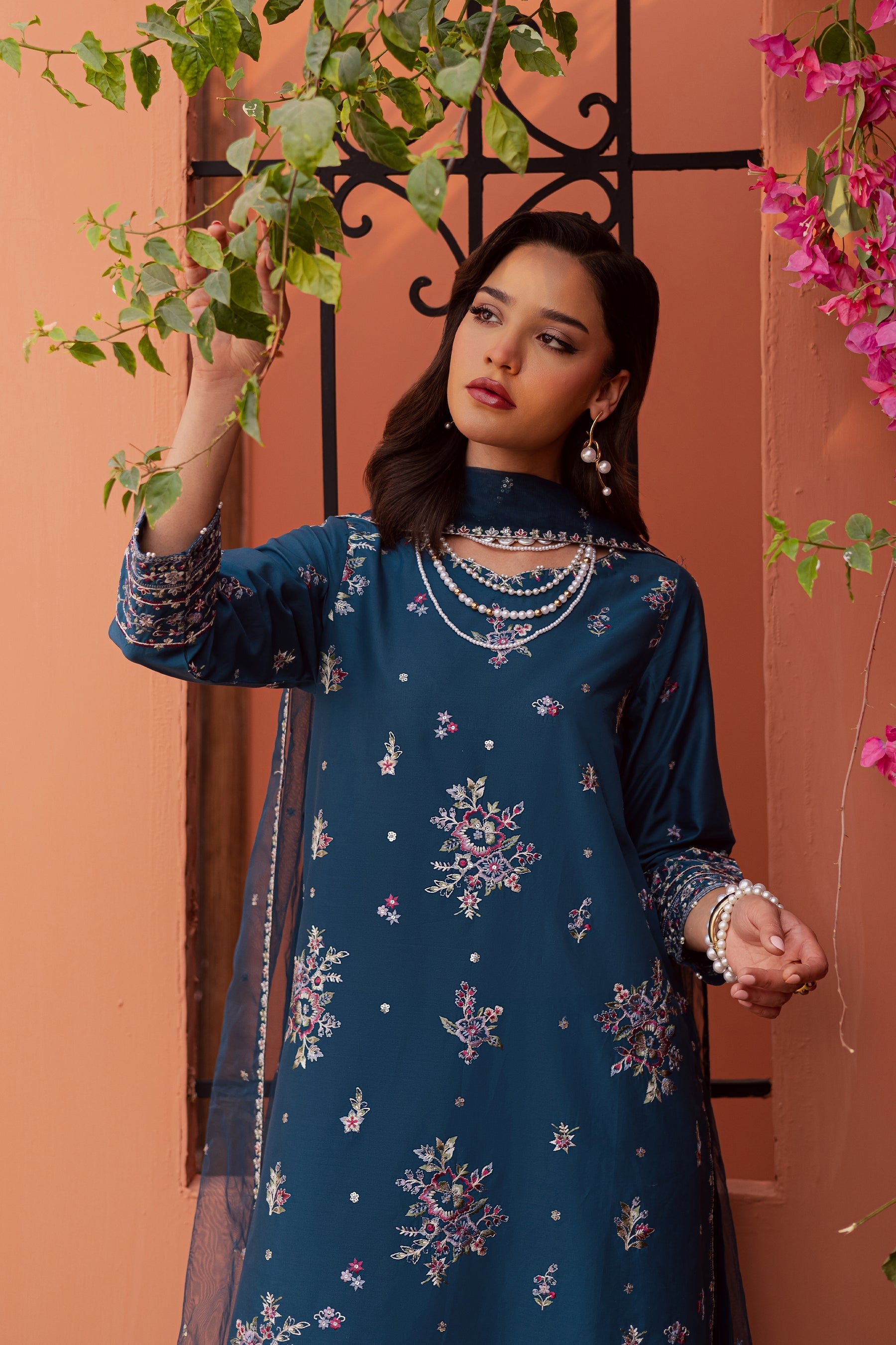 Batik | Festive Eid 26 | Jheel - by Libasekhas - Registered Vendor of : Batik - 100% Original Designer Dress