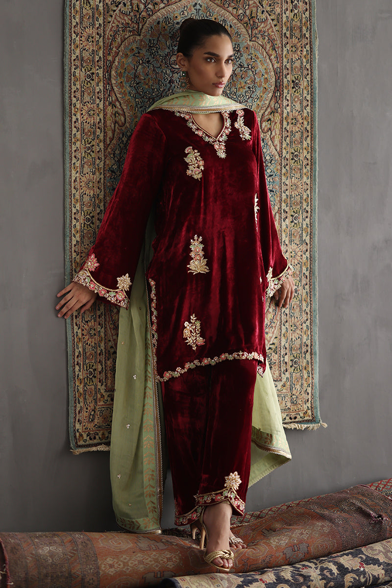 Sana Abbas | Velvet Formals | KARLA - by - Libasekhas UK - Registered Vendor of : Sana Abbas - 100% Original Designer Dresss