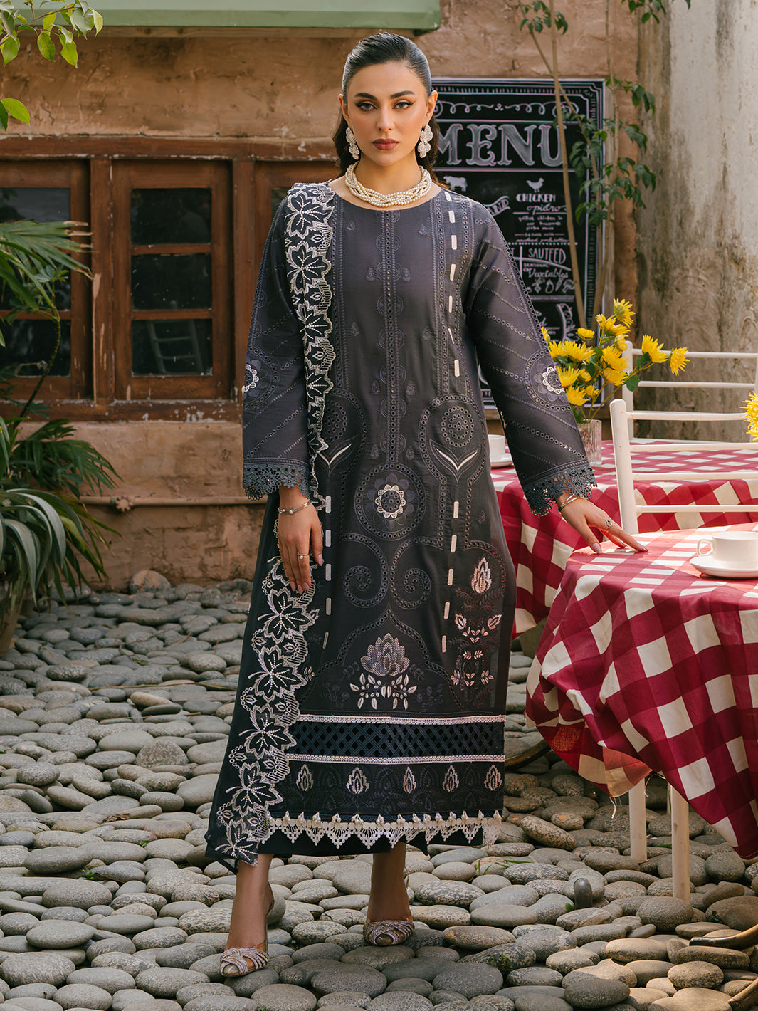 Mahnur | Mahrukh Eid Edit 24 | LEVANA - by - Libasekhas UK - Registered Vendor of : Mahnur - 100% Original Designer Dresss
