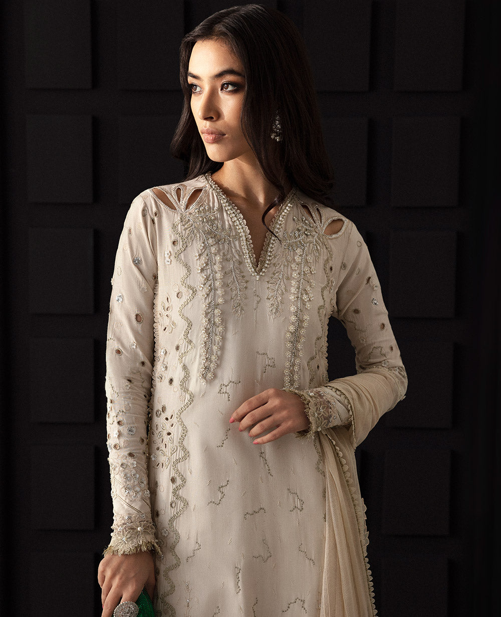 Republic Womenswear | Jeune Fille 24 | LF-163 - by - Libasekhas UK - Registered Vendor of : Republic Womenswear - 100% Original Designer Dresss