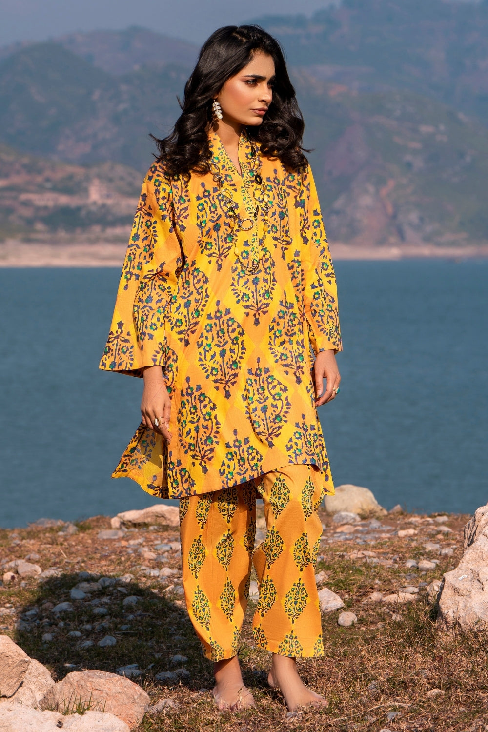 Ittehad | Embroidered Lawn | I-30 - by - Libasekhas UK - Registered Vendor of : Ittehad - 100% Original Designer Dresss