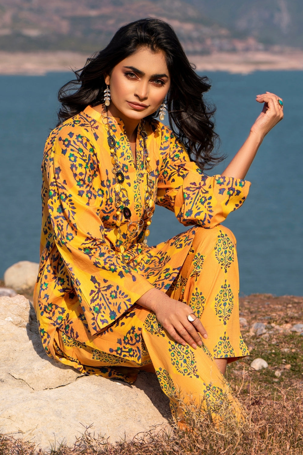 Ittehad | Embroidered Lawn | I-30 - by - Libasekhas UK - Registered Vendor of : Ittehad - 100% Original Designer Dresss