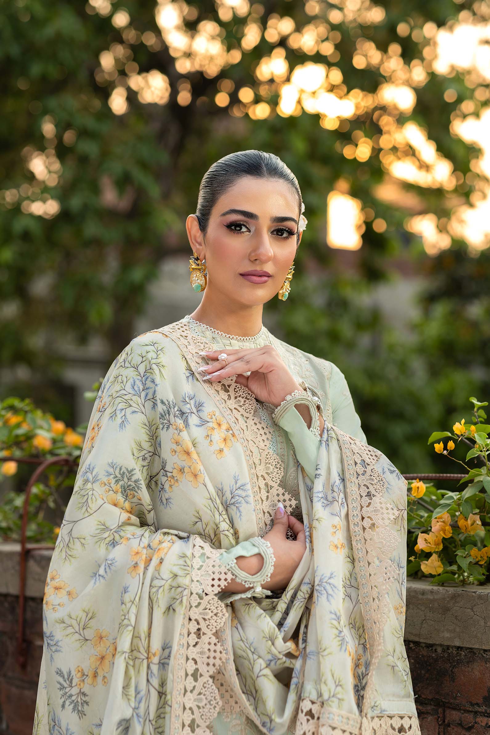 Maryam Hussain | Luxury Lawn 25 | Gulbeen - by - Libasekhas UK - Registered Vendor of : Maryam Hussain - 100% Original Designer Dresss