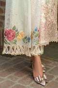 Maryam Hussain | Luxury Lawn 25 | Batik - by - Libasekhas UK - Registered Vendor of : Maryam Hussain - 100% Original Designer Dresss