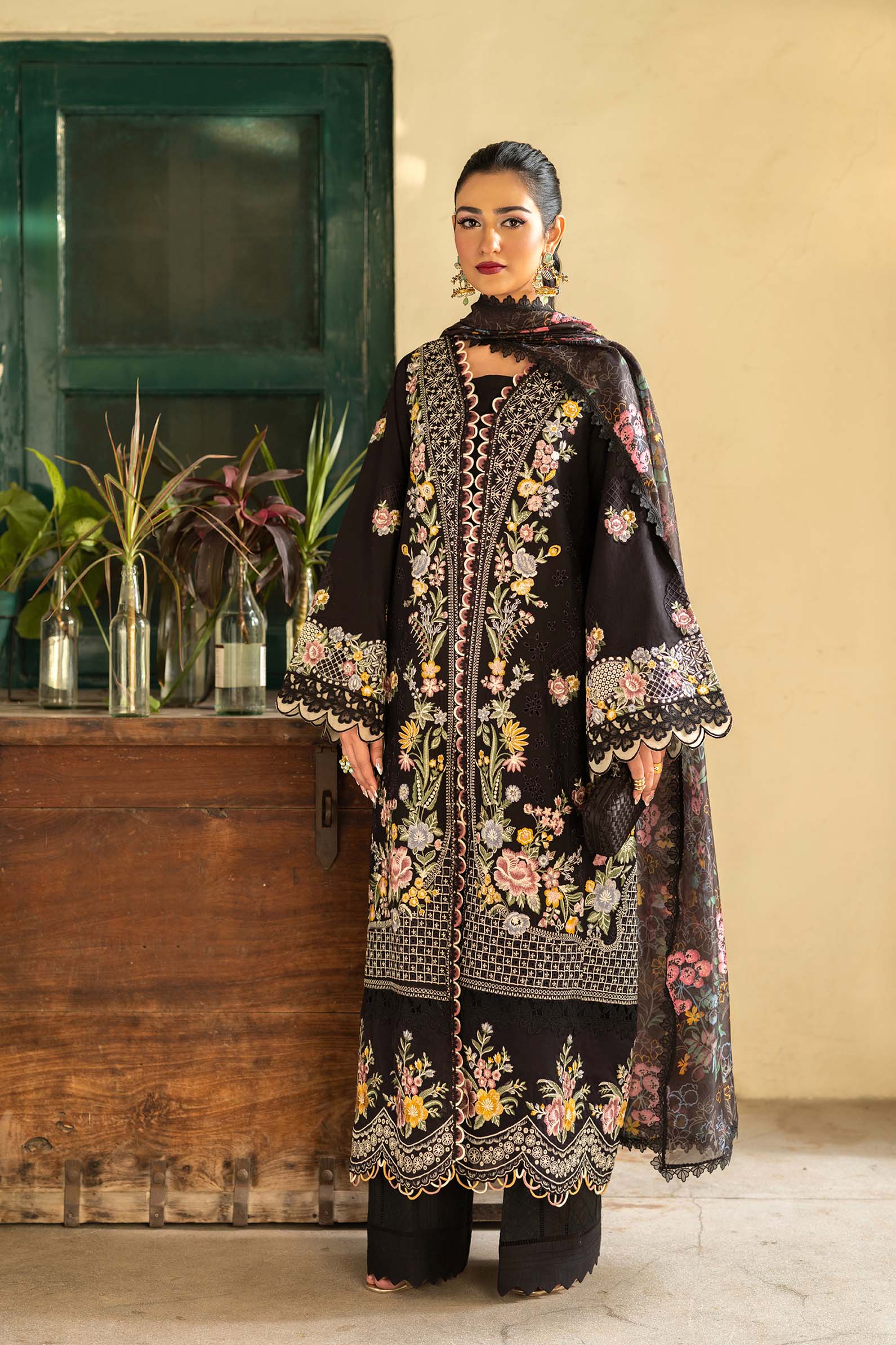 Maryam Hussain | Luxury Lawn 25 | Koyal - by - Libasekhas UK - Registered Vendor of : Maryam Hussain - 100% Original Designer Dresss