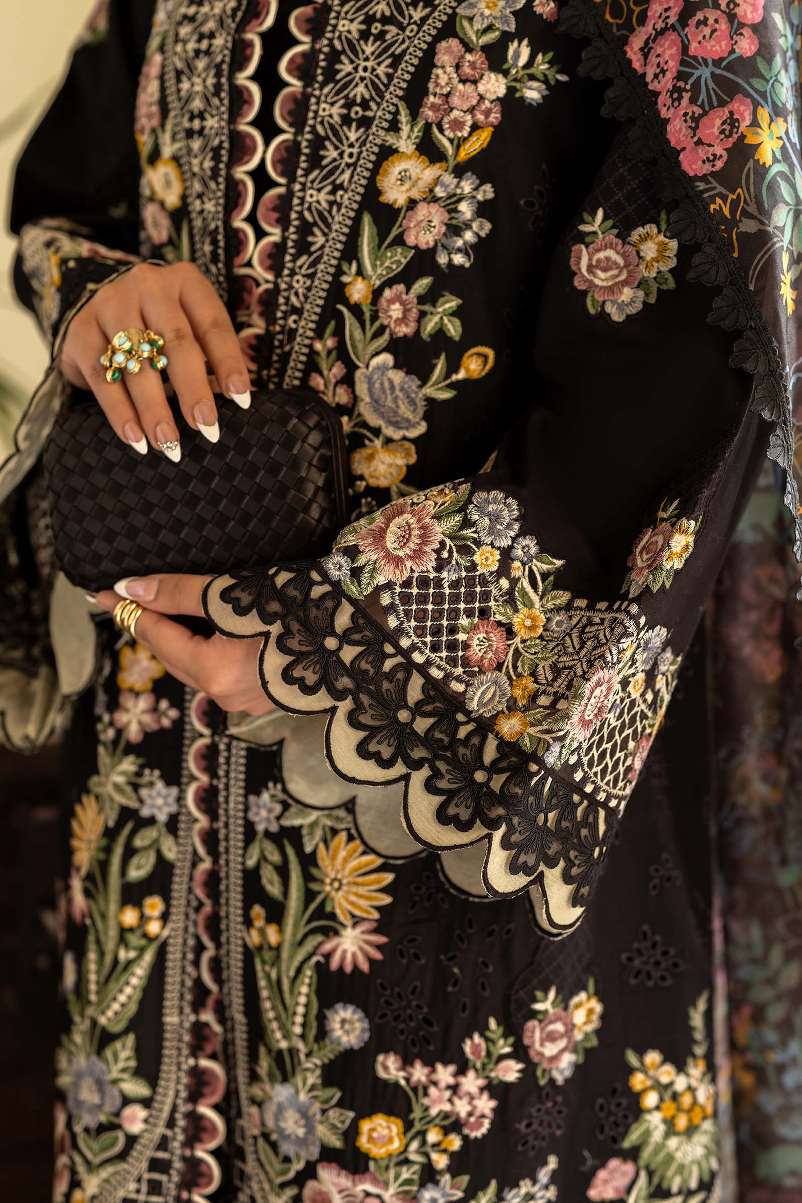 Maryam Hussain | Luxury Lawn 25 | Koyal - by - Libasekhas UK - Registered Vendor of : Maryam Hussain - 100% Original Designer Dresss
