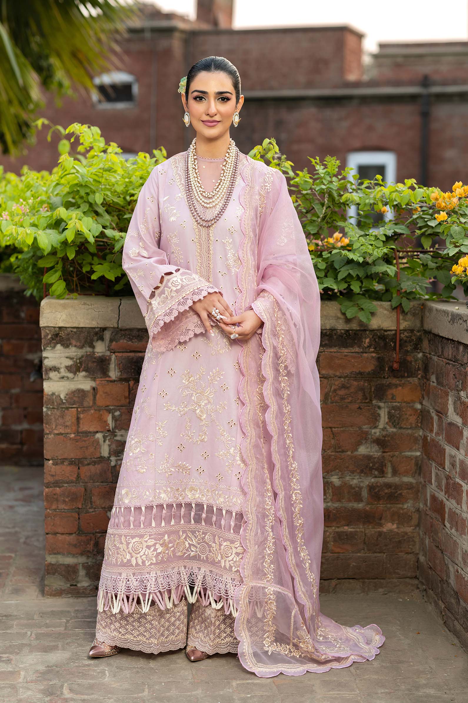 Maryam Hussain | Luxury Lawn 25 | Samar - by - Libasekhas UK - Registered Vendor of : Maryam Hussain - 100% Original Designer Dresss