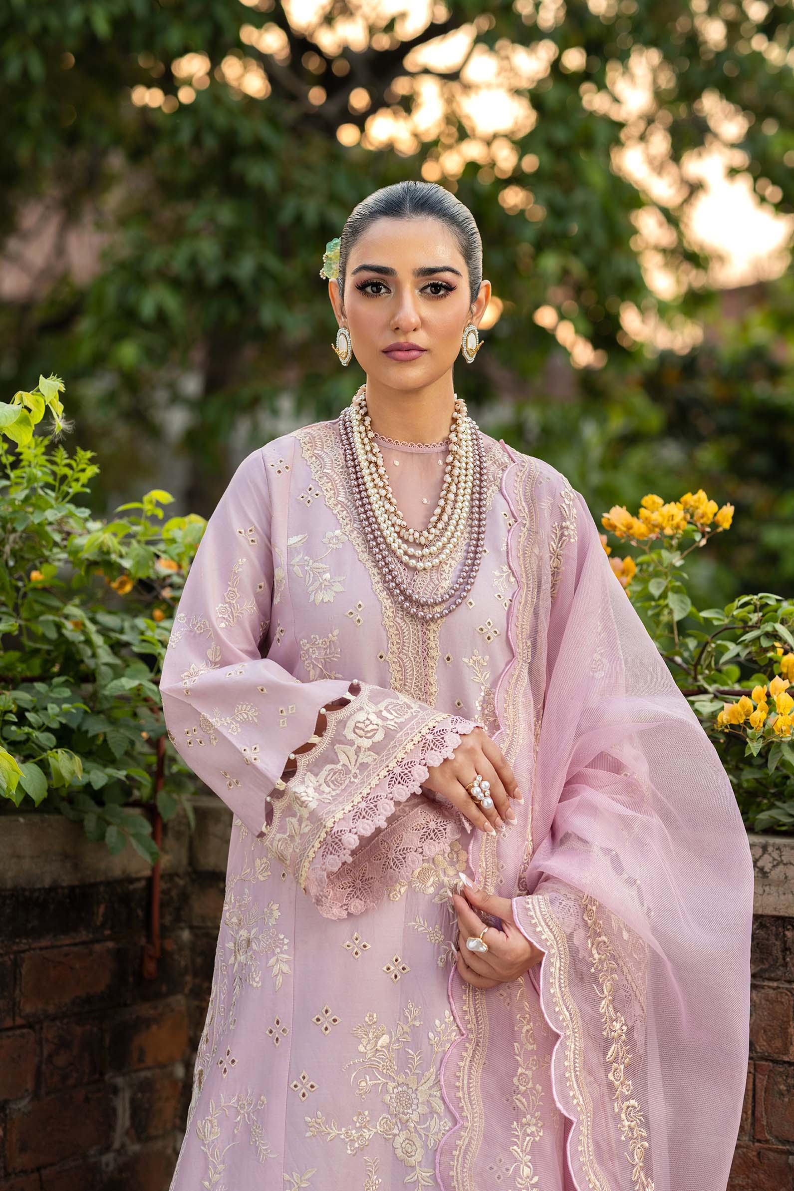 Maryam Hussain | Luxury Lawn 25 | Samar - by - Libasekhas UK - Registered Vendor of : Maryam Hussain - 100% Original Designer Dresss