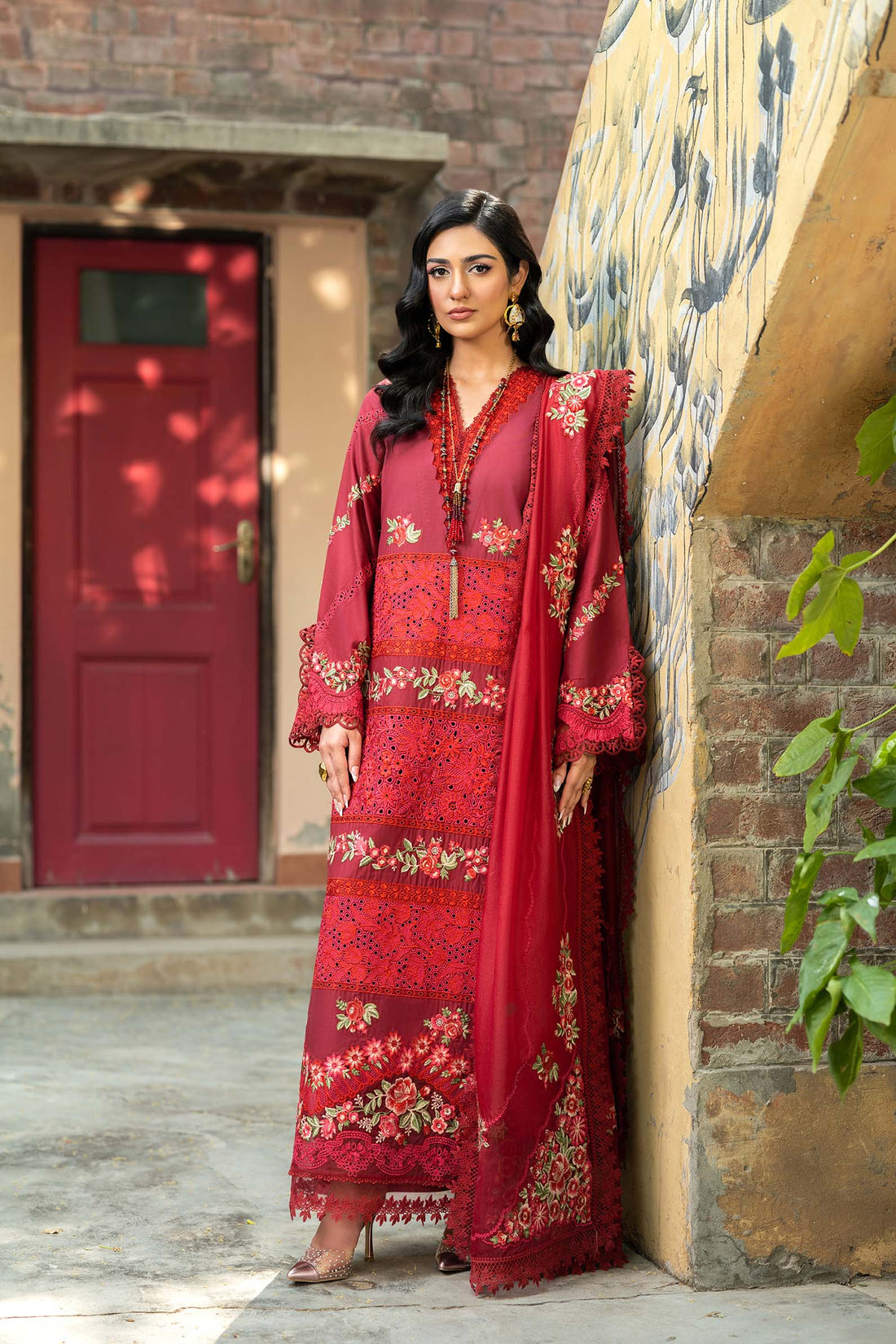 Maryam Hussain | Luxury Lawn 25 | Amal - by - Libasekhas UK - Registered Vendor of : Maryam Hussain - 100% Original Designer Dresss