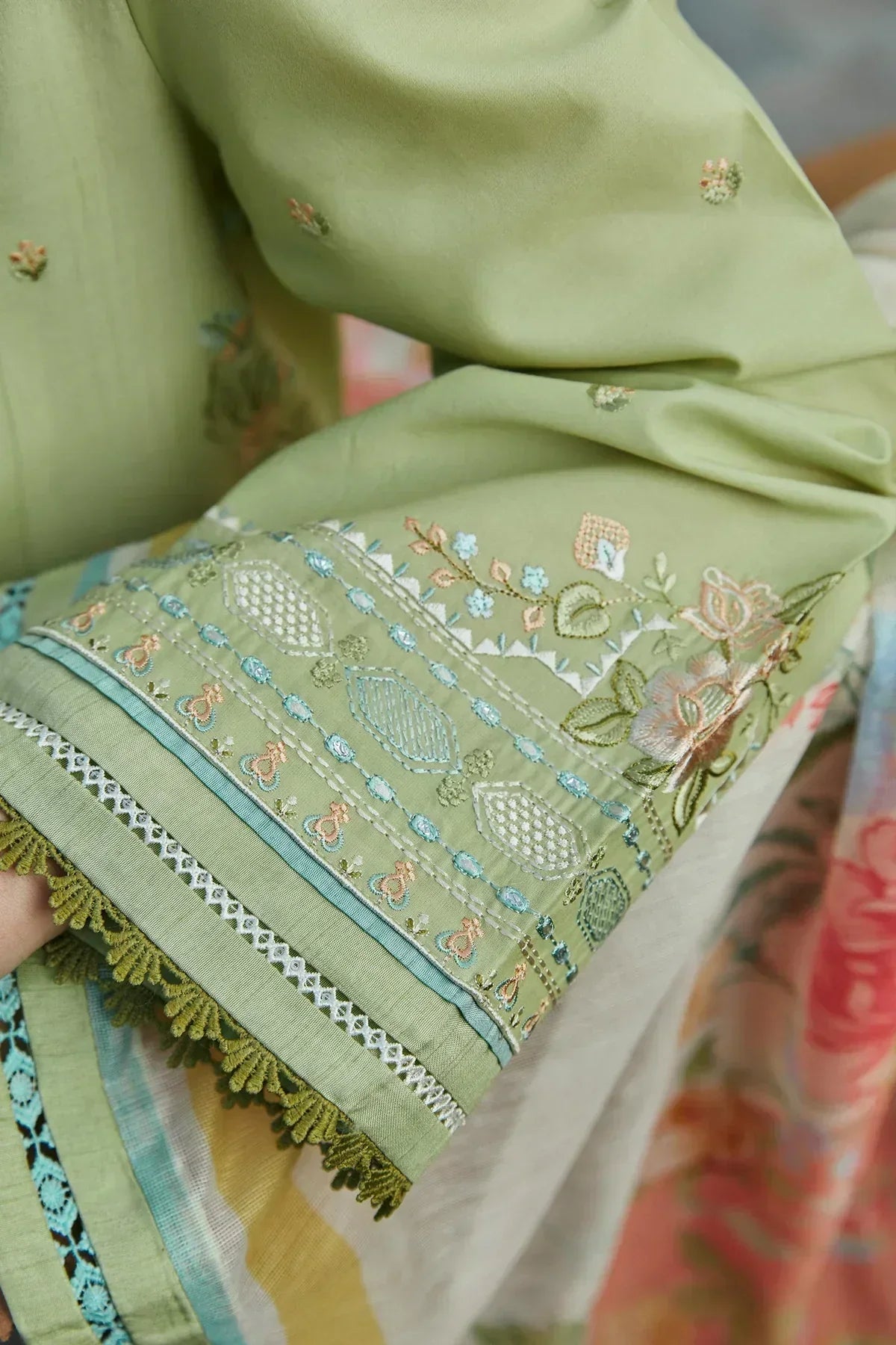 Zara Shahjahan | Coco Lawn 24 | LAYLA-5B - by - Libasekhas UK - Registered Vendor of : Zara Shahjahan - 100% Original Designer Dresss