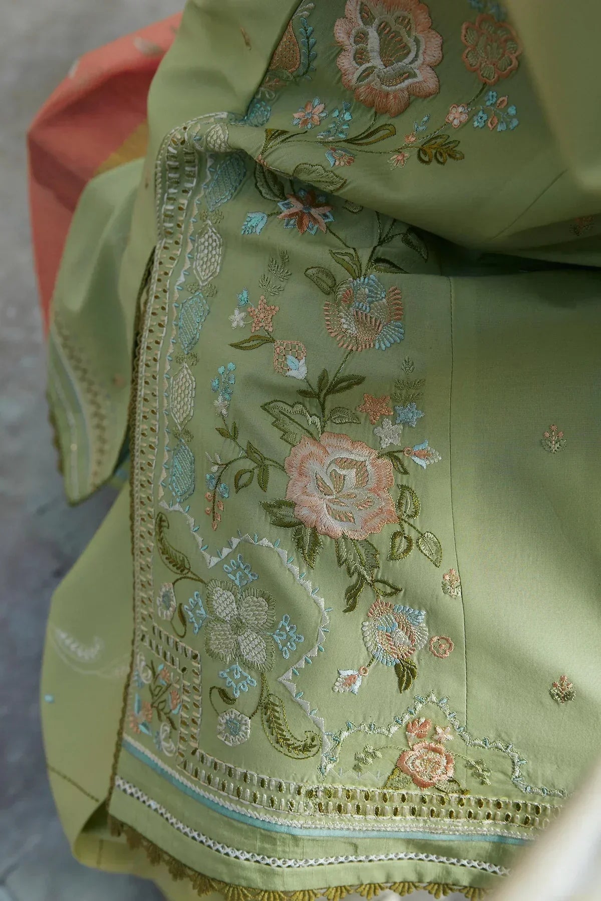 Zara Shahjahan | Coco Lawn 24 | LAYLA-5B - by - Libasekhas UK - Registered Vendor of : Zara Shahjahan - 100% Original Designer Dresss