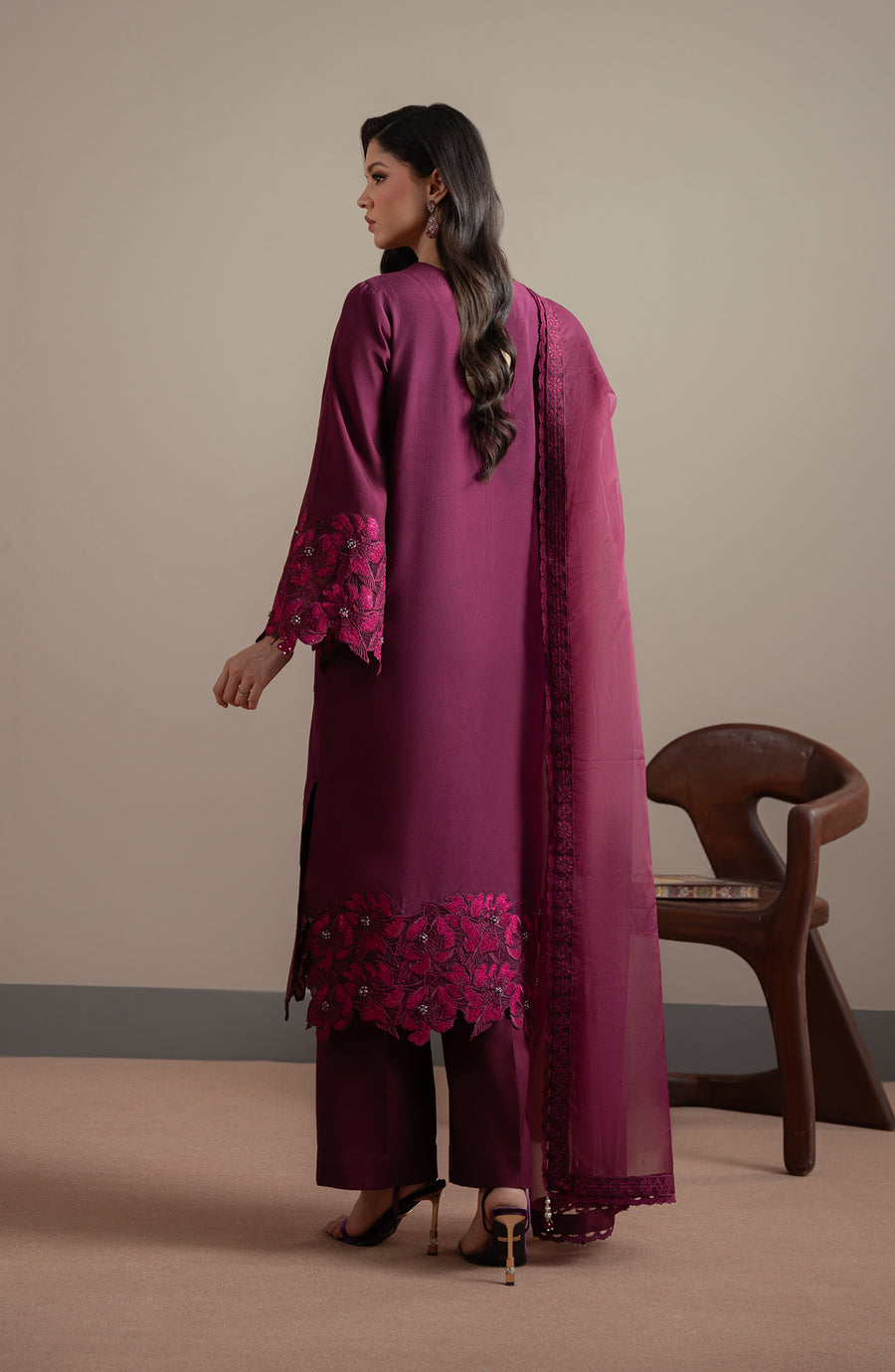 Fabiha Fatima | Elvin Pret Wear | LAZEL - by Libasekhas UK - Registered Vendor of : Fabiha Fatima - 100% Original Designer Dress