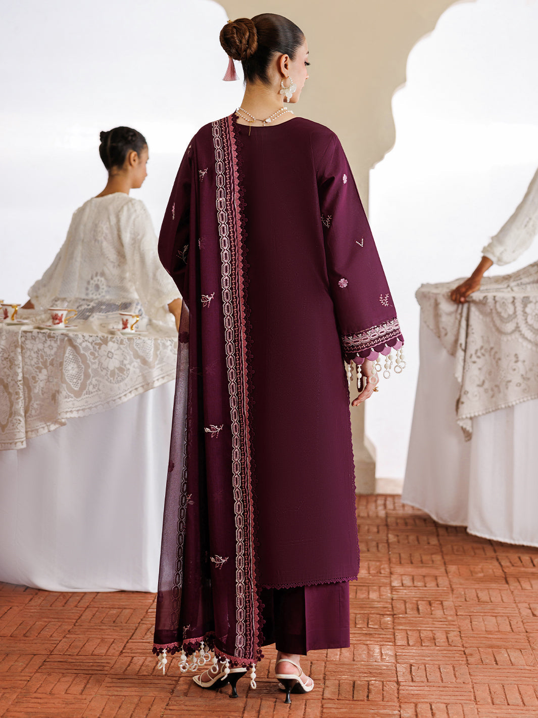 Mahnur | Morbagh Luxury Lawn 26 | M-02 - by Libasekhas - Registered Vendor of : Mahnur - 100% Original Designer Dress