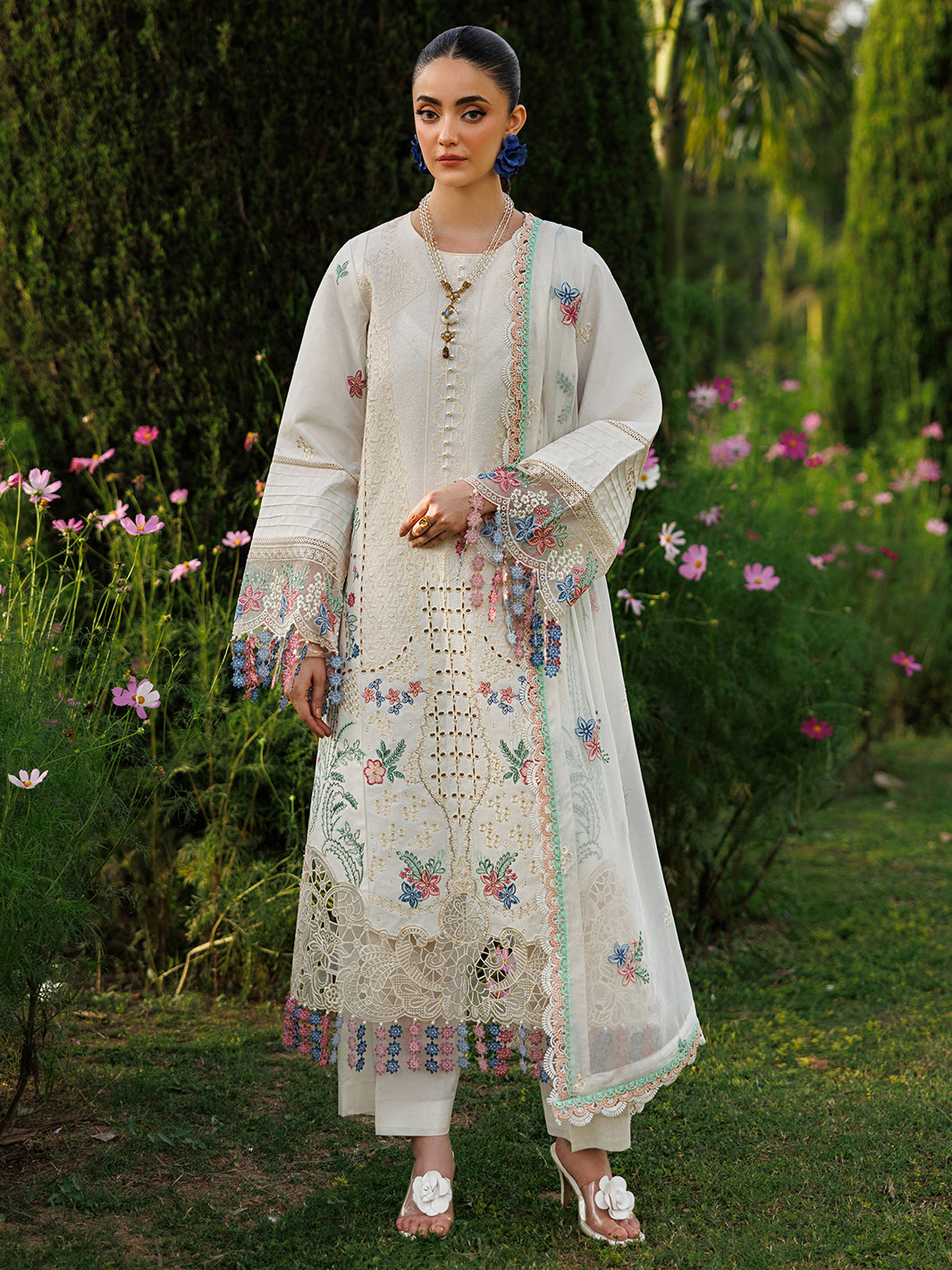 Mahnur | Morbagh Luxury Lawn 26 | M-03 - by Libasekhas - Registered Vendor of : Mahnur - 100% Original Designer Dress