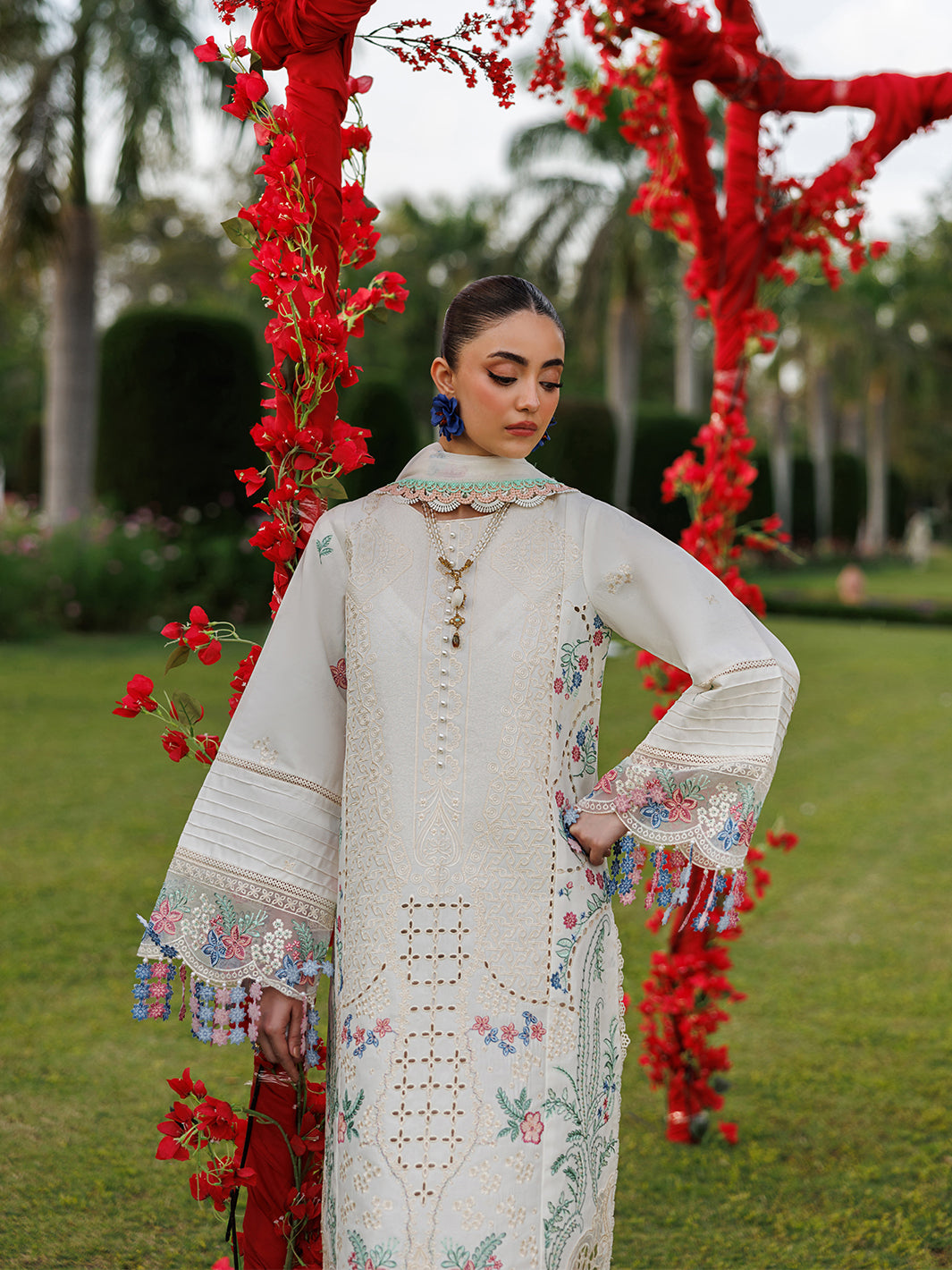 Mahnur | Morbagh Luxury Lawn 26 | M-03 - by Libasekhas - Registered Vendor of : Mahnur - 100% Original Designer Dress