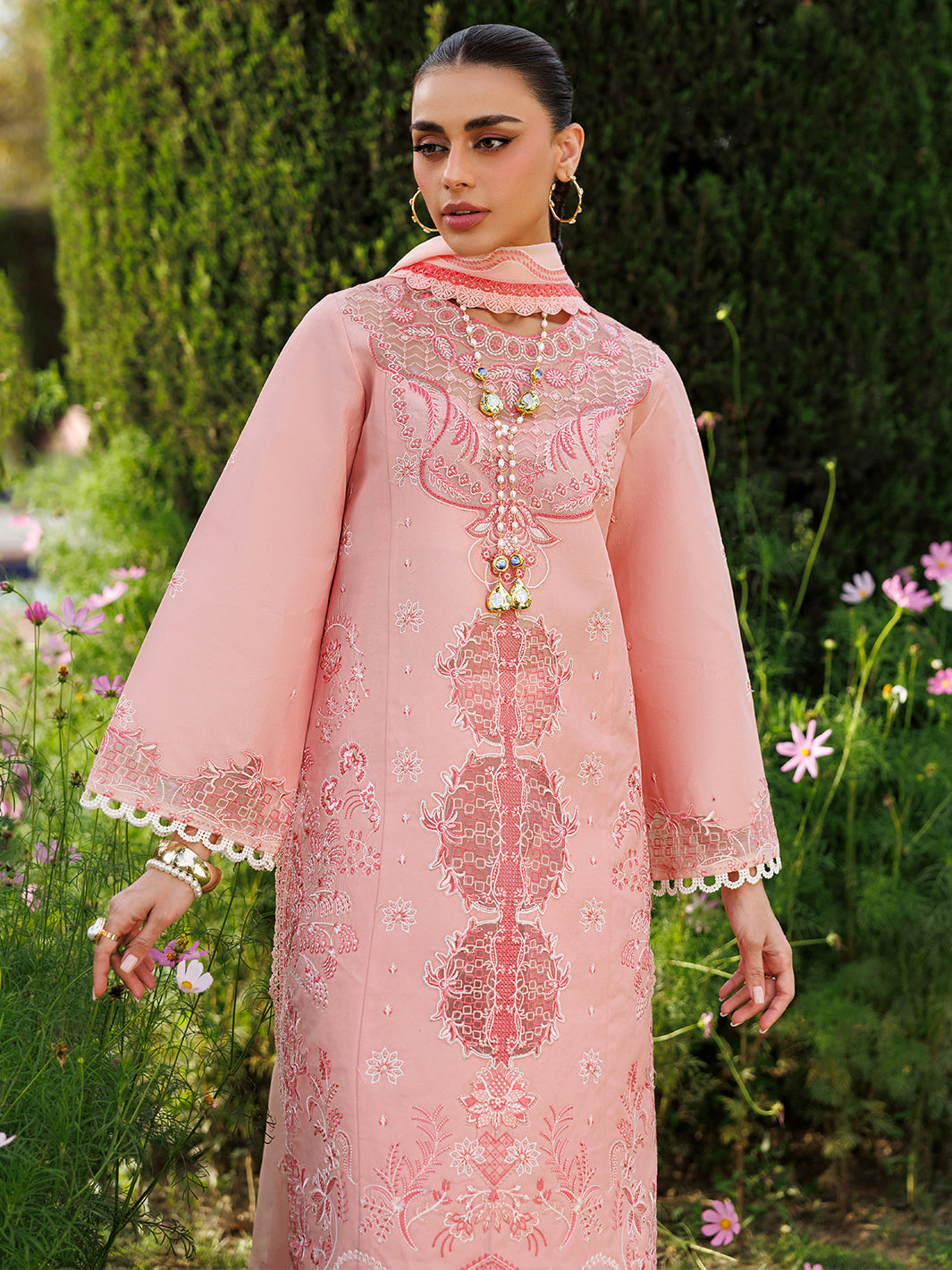 Mahnur | Morbagh Luxury Lawn 26 | M-05 - by Libasekhas - Registered Vendor of : Mahnur - 100% Original Designer Dress