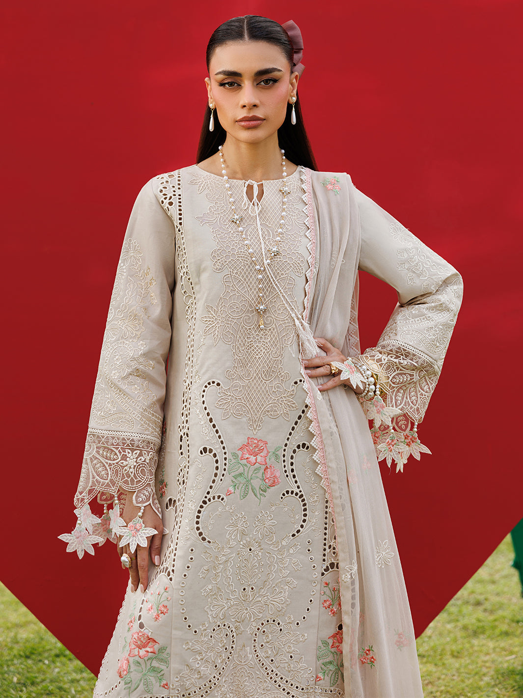 Mahnur | Morbagh Luxury Lawn 26 | M-07 - by Libasekhas - Registered Vendor of : Mahnur - 100% Original Designer Dress