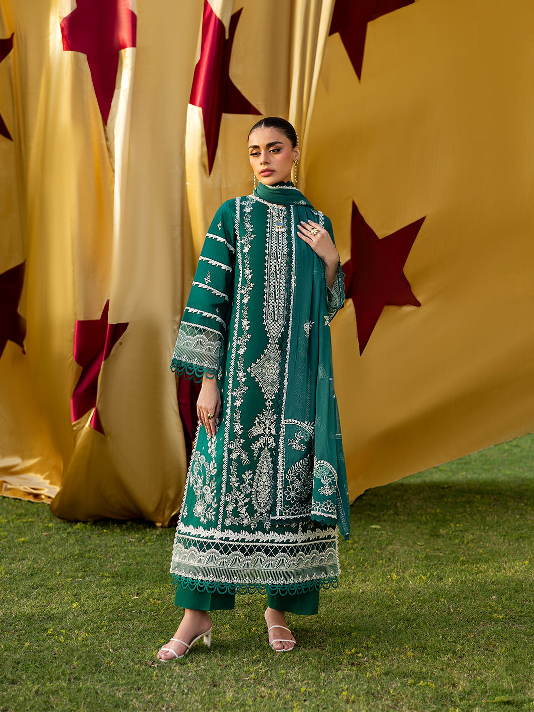 Mahnur | Morbagh Luxury Lawn 26 | M-09 - by Libasekhas - Registered Vendor of : Mahnur - 100% Original Designer Dress