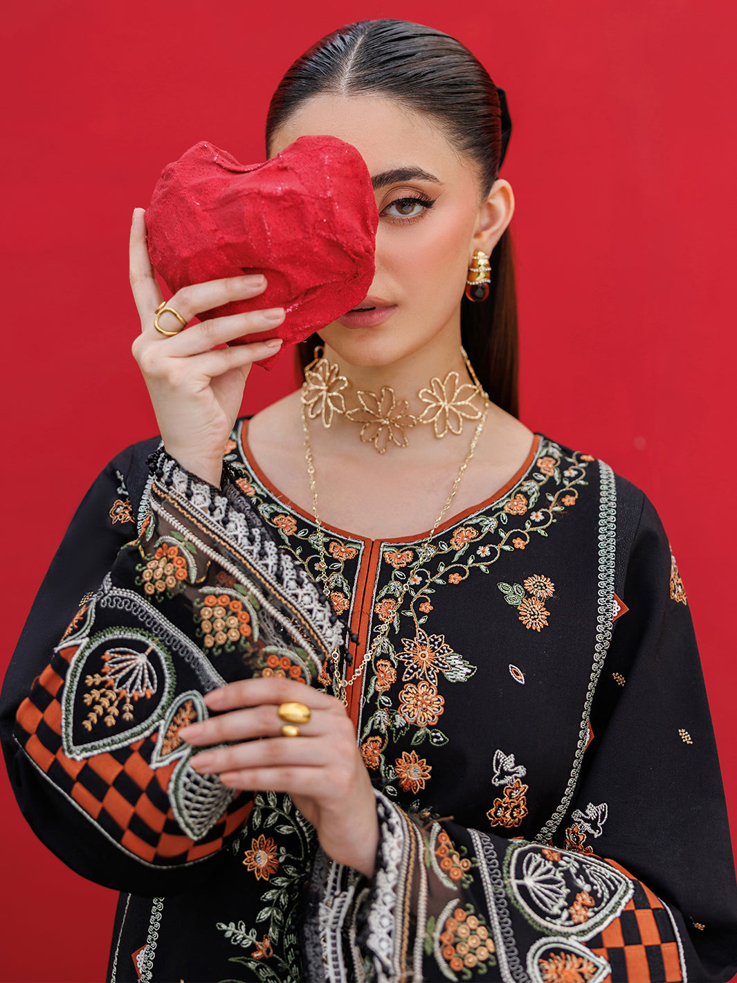 Mahnur | Morbagh Luxury Lawn 26 | M-11 - by Libasekhas - Registered Vendor of : Mahnur - 100% Original Designer Dress