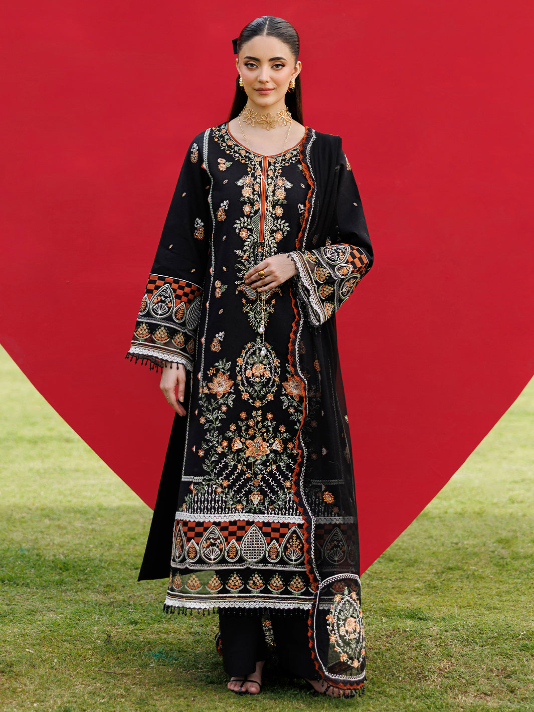 Mahnur | Morbagh Luxury Lawn 26 | M-11 - by Libasekhas - Registered Vendor of : Mahnur - 100% Original Designer Dress