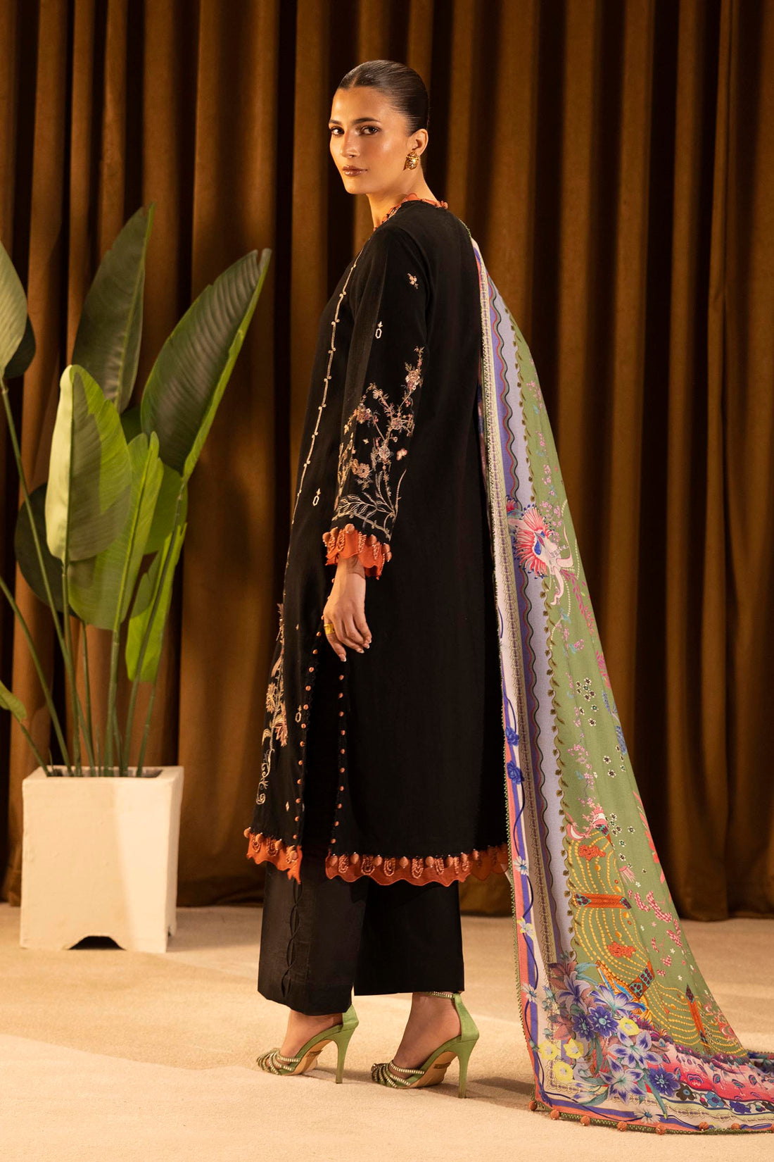 Sana Safinaz | Muzlin Winter 25 | M253-006A - by Libasekhas UK - Registered Vendor of : Sana Safinaz - 100% Original Designer Dress