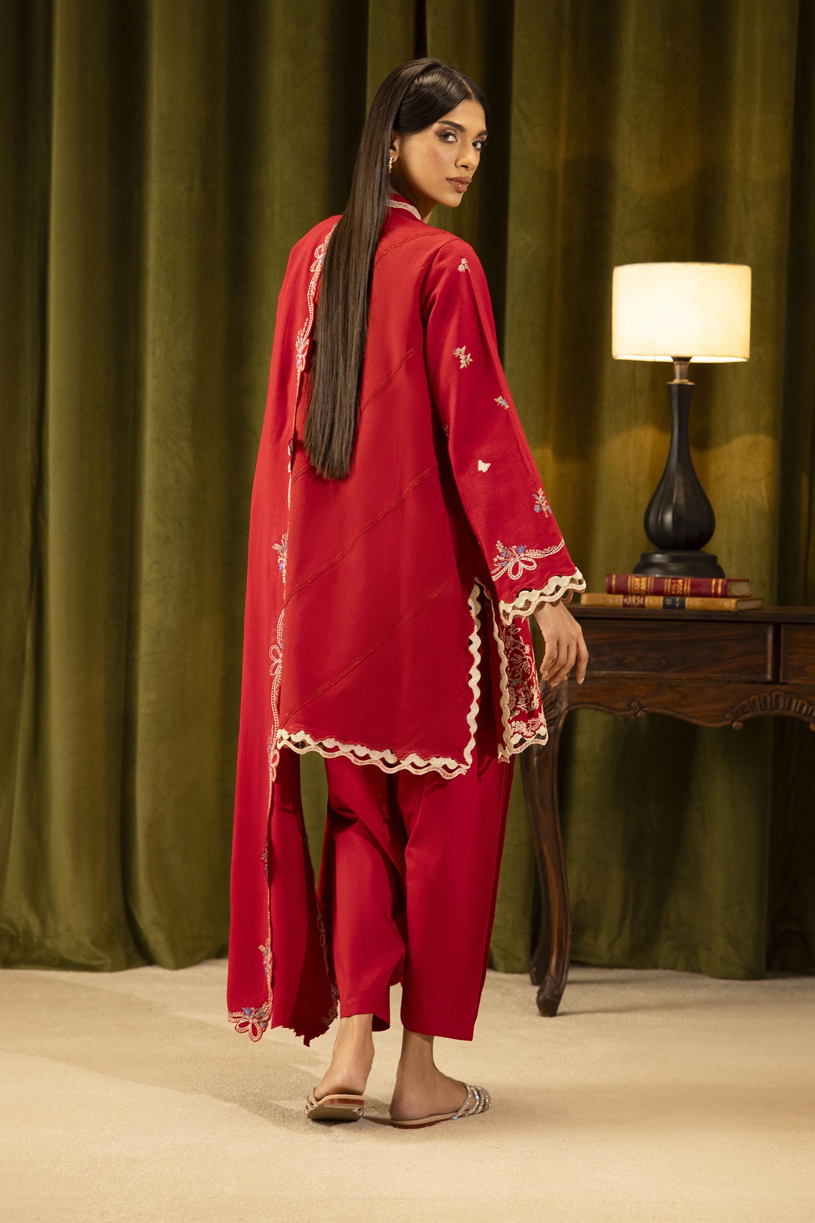 Sana Safinaz | Muzlin Winter 25 | 012B - by Libasekhas UK - Registered Vendor of : Sana Safinaz - 100% Original Designer Dress