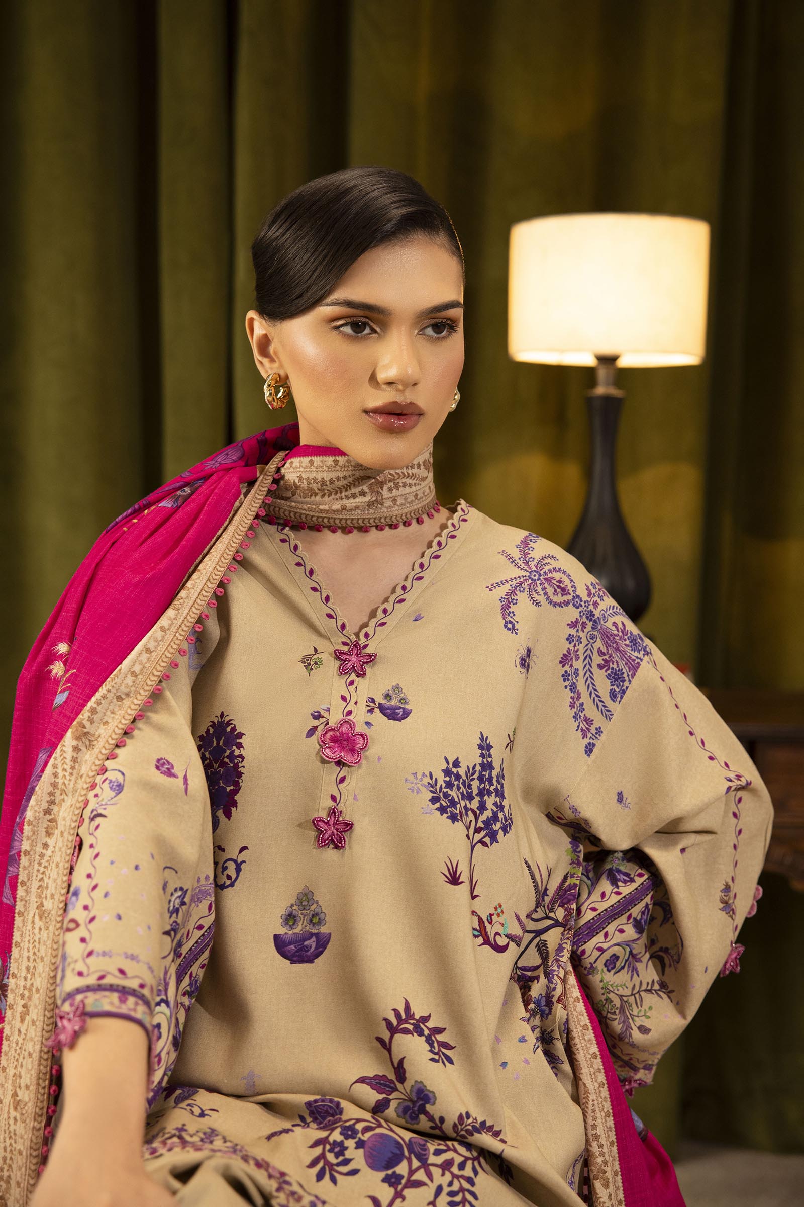 Sana Safinaz | Muzlin Winter 25 | 019A - by Libasekhas UK - Registered Vendor of : Sana Safinaz - 100% Original Designer Dress