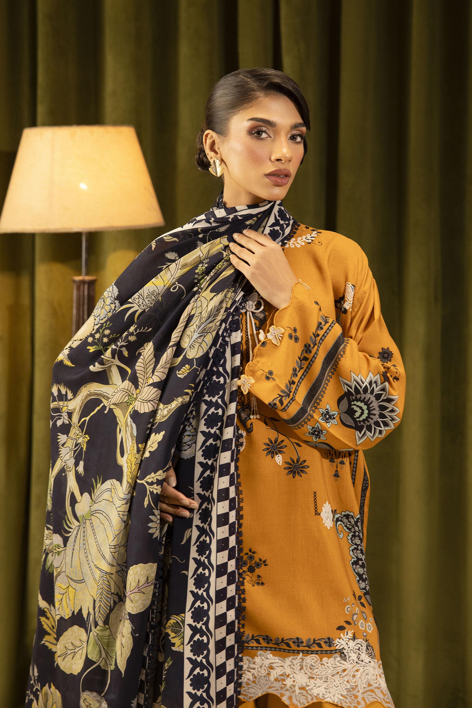 Sana Safinaz | Muzlin Winter 25 | 020A - by Libasekhas UK - Registered Vendor of : Sana Safinaz - 100% Original Designer Dress