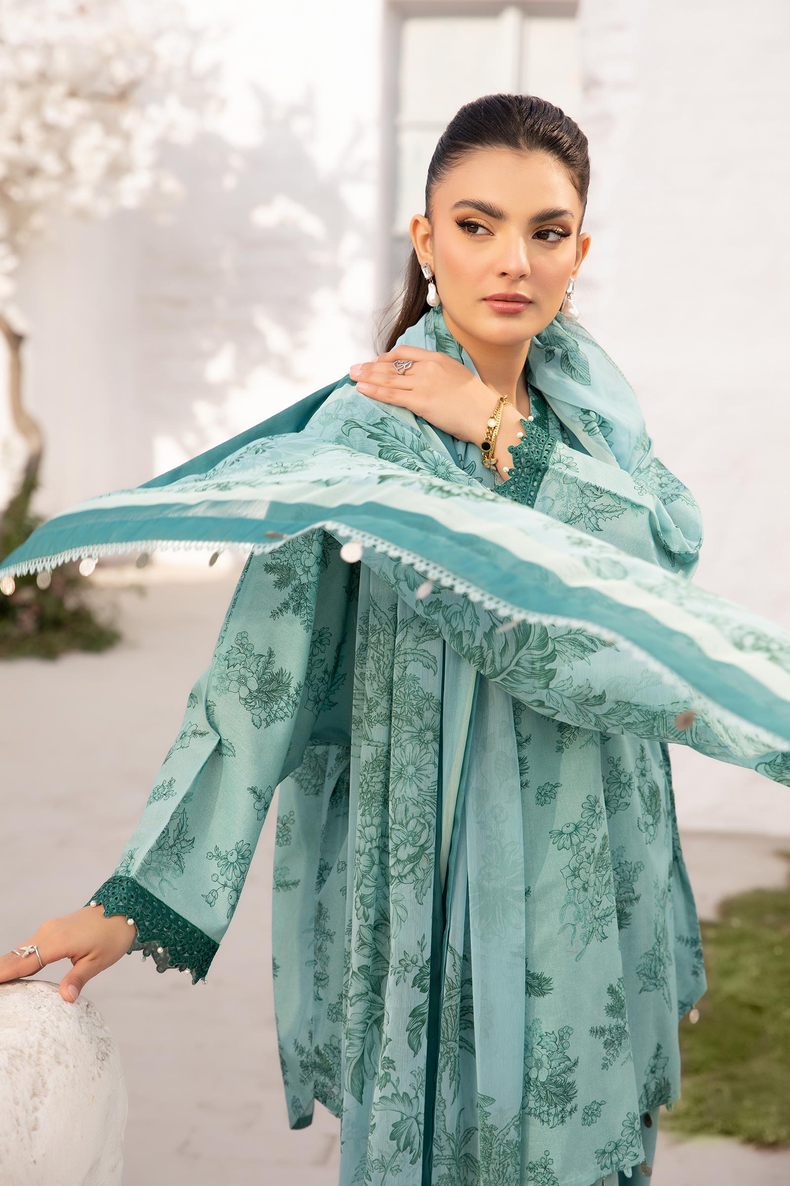 Maria B | M Basic Summer Lawn 25 | MB-CUS25-708B - by - Libasekhas UK - Registered Vendor of : Maria B - 100% Original Designer Dresss