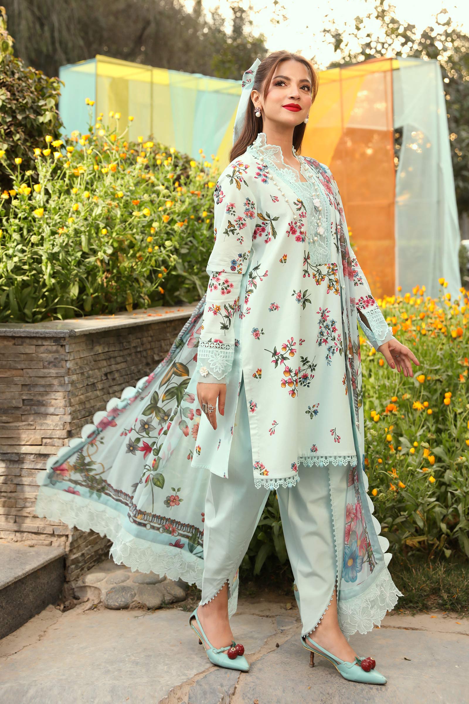 Maria B | M Basic Summer Lawn 25 | MB-CUS25-709B - by - Libasekhas UK - Registered Vendor of : Maria B - 100% Original Designer Dresss