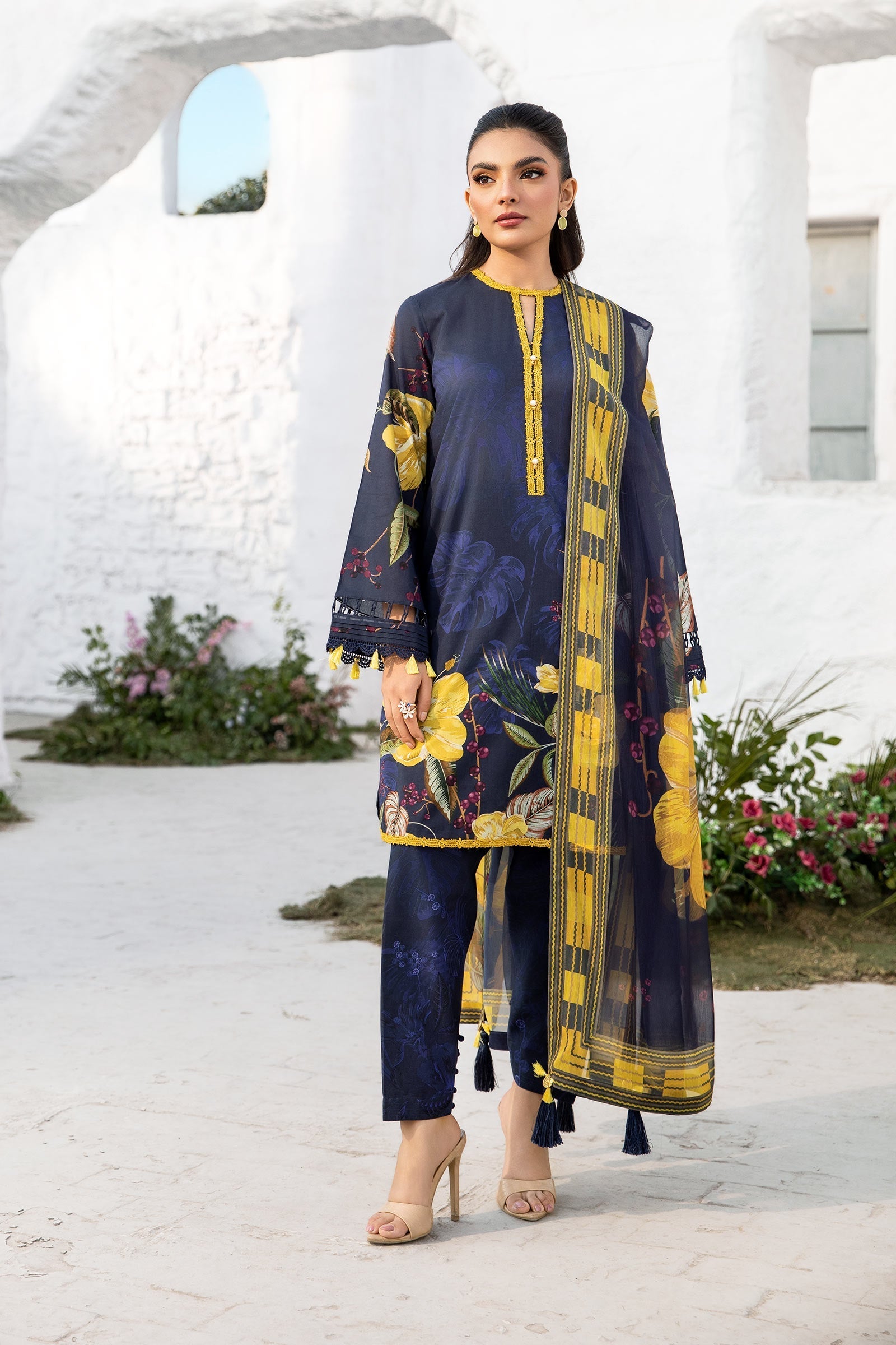 Maria B | M Basic Summer Lawn 25 | MB-CUS25-710B - by - Libasekhas UK - Registered Vendor of : Maria B - 100% Original Designer Dresss