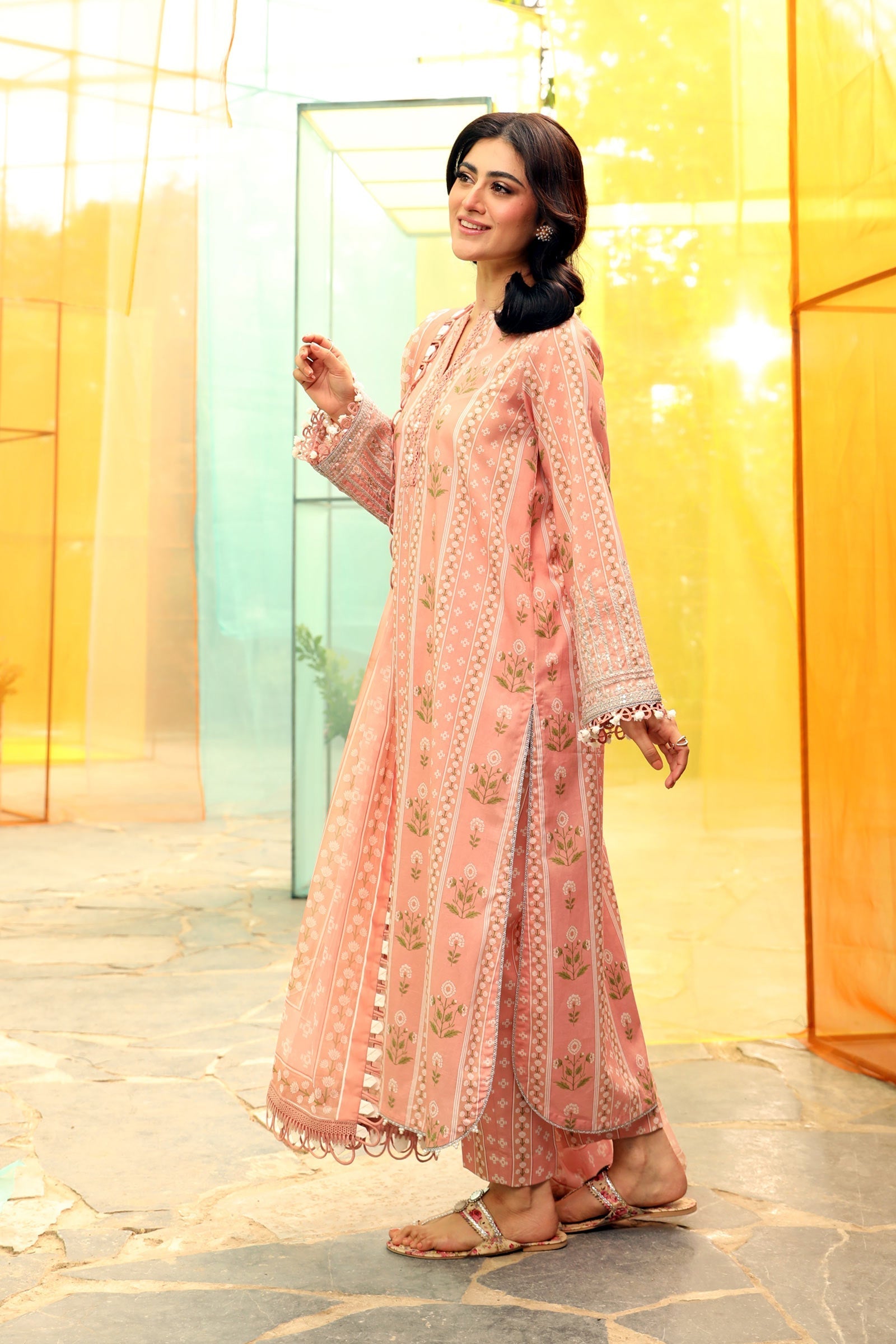 Maria B | M Basic Summer Lawn 25 | MB-CUS25-711B - by - Libasekhas UK - Registered Vendor of : Maria B - 100% Original Designer Dresss
