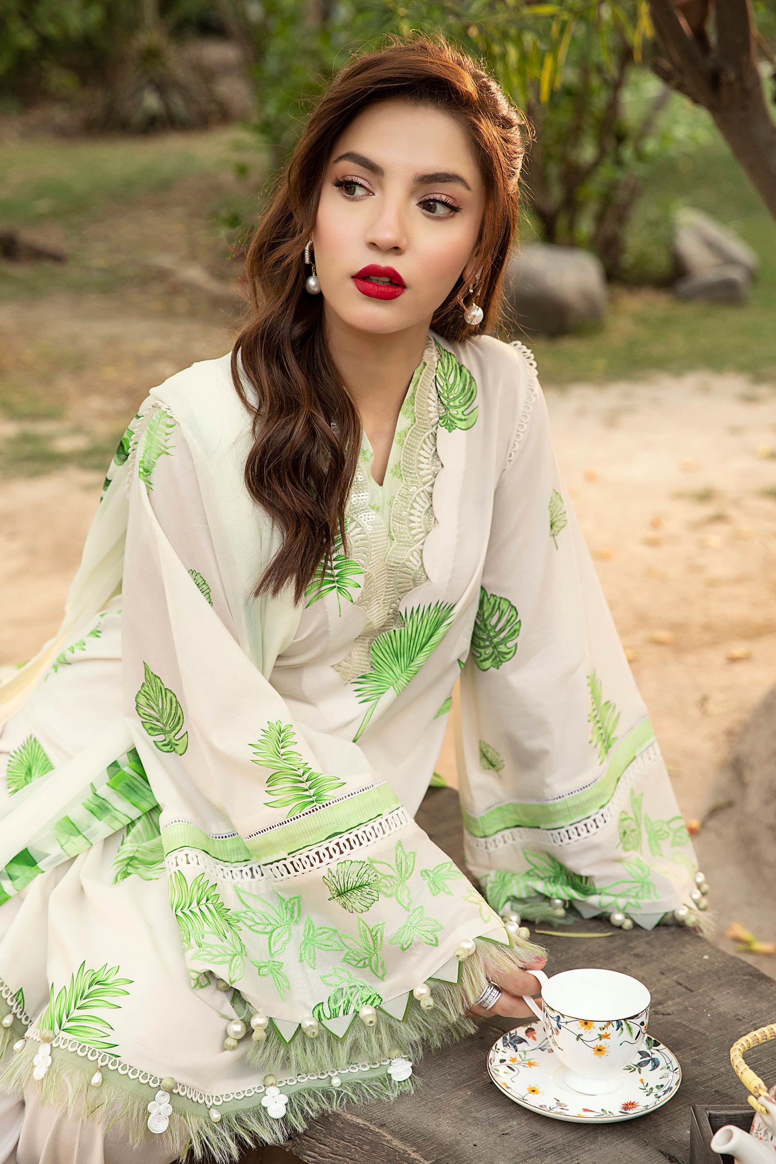 Maria B | Eid Basic Lawn | MB-CUS25-906B - by - Libasekhas UK - Registered Vendor of : Maria B - 100% Original Designer Dresss