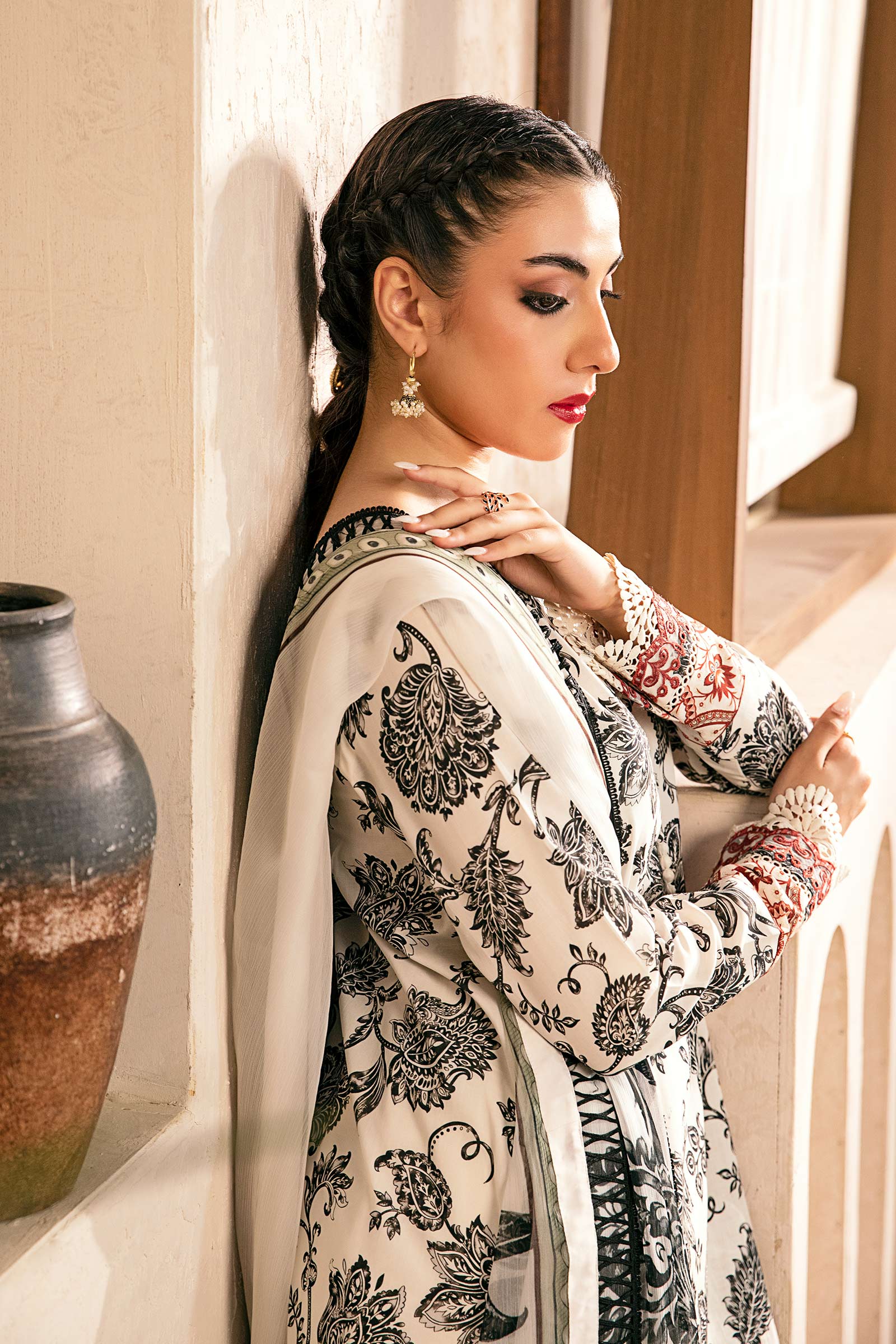 Maria B | Eid Basic Lawn | MB-CUS25-909A - by - Libasekhas UK - Registered Vendor of : Maria B - 100% Original Designer Dresss