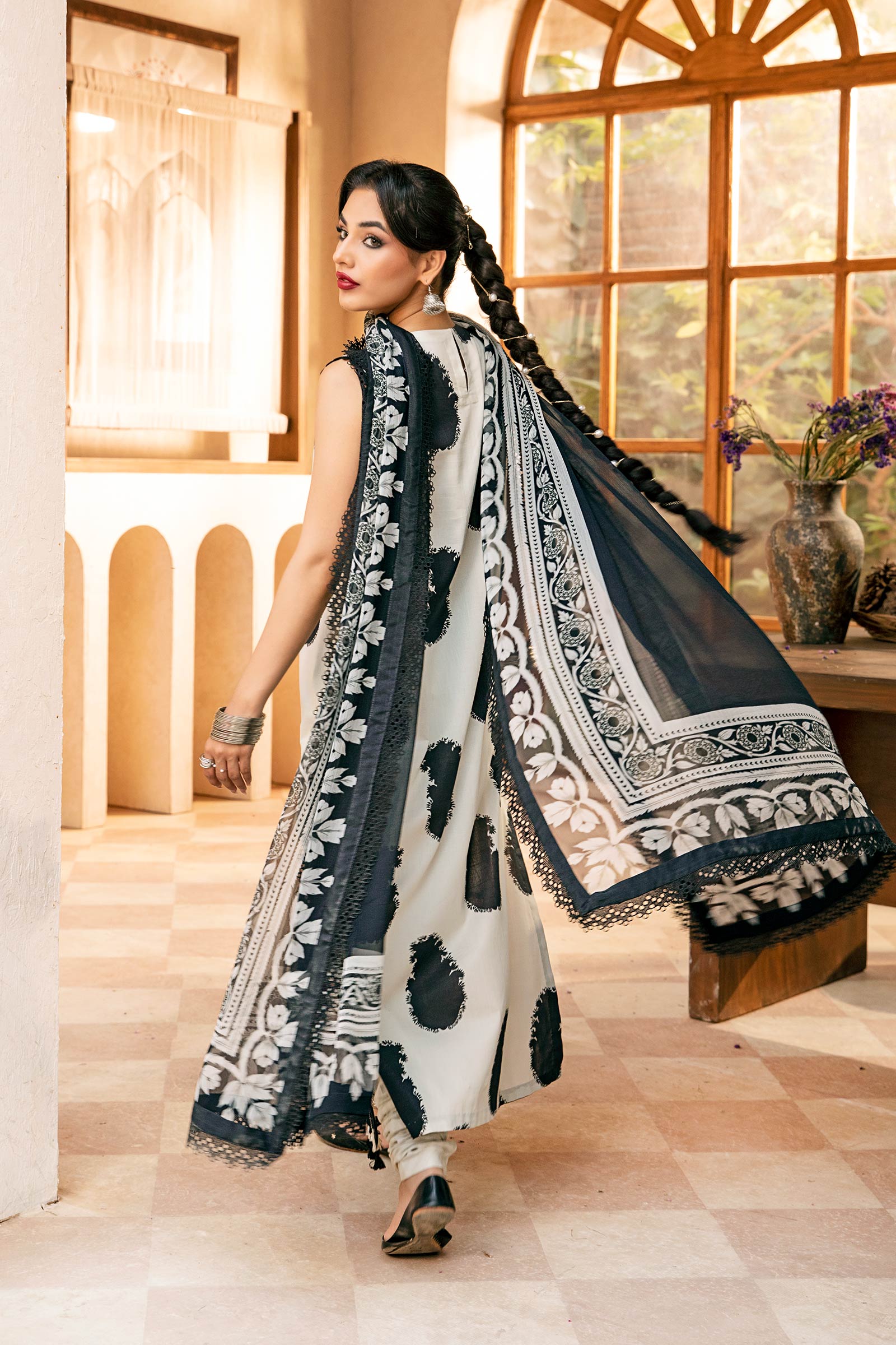 Maria B | Eid Basic Lawn | MB-CUS25-911B - by - Libasekhas UK - Registered Vendor of : Maria B - 100% Original Designer Dresss