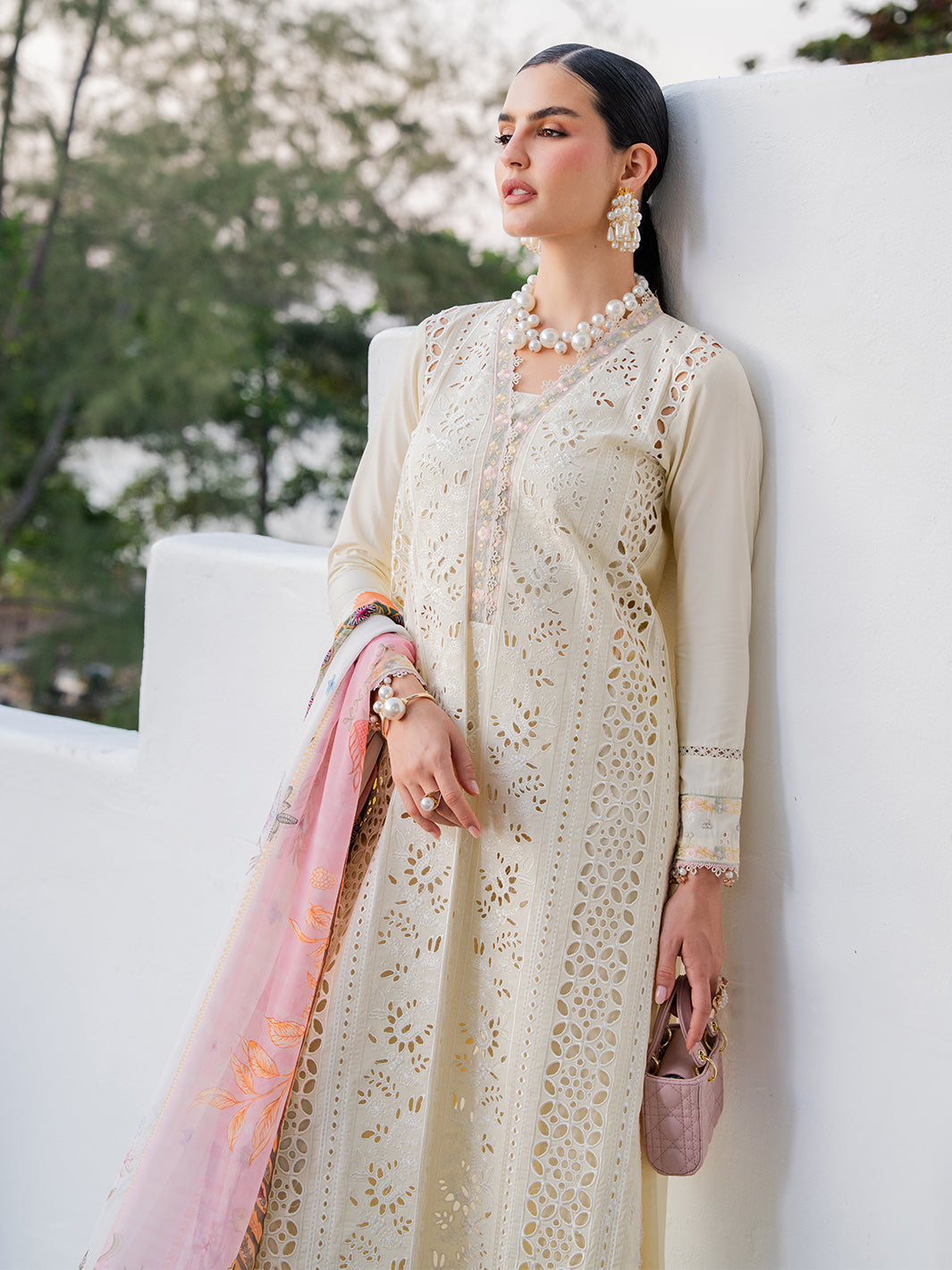 Izel | Dareen Luxury Lawn 26 | Mehmal - by Libasekhas UK - Registered Vendor of : Izel - 100% Original Designer Dress