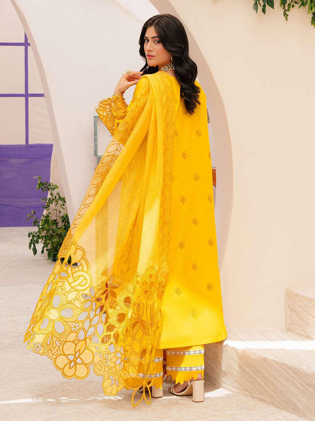 Mahnur | Allenura Luxury Lawn 24 | MERIDIAN - by - Libasekhas UK - Registered Vendor of : Mahnur - 100% Original Designer Dresss