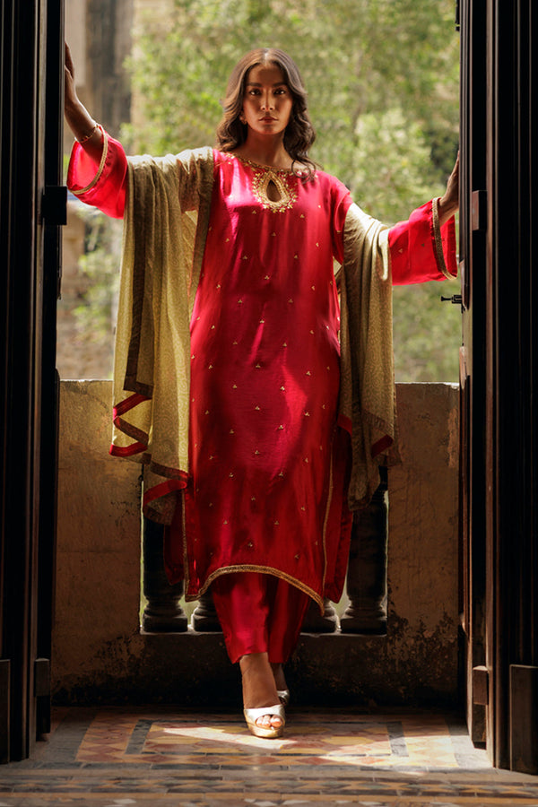 The Pink Tree Company | Yaadish Bakhair | Gul-e-Dhani - by Libasekhas UK - Registered Vendor of : The Pink Tree Company - 100% Original Designer Dress