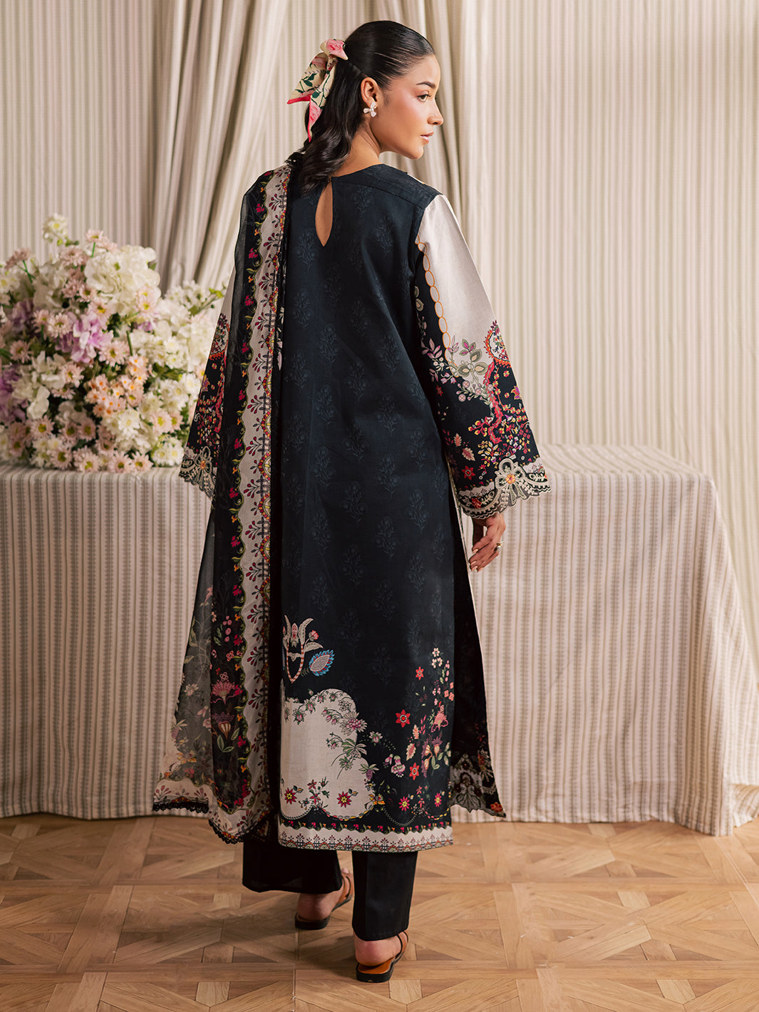 Mahnur | Jahaan Lawn 26 | MJ-01 - by Libasekhas UK - Registered Vendor of : Mahnur - 100% Original Designer Dress
