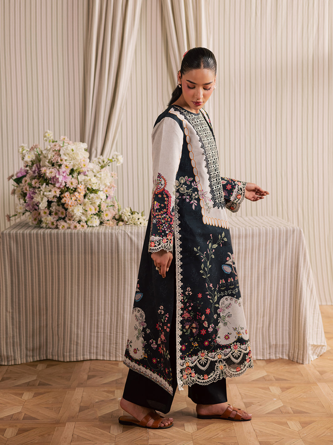 Mahnur | Jahaan Lawn 26 | MJ-01 - by Libasekhas UK - Registered Vendor of : Mahnur - 100% Original Designer Dress
