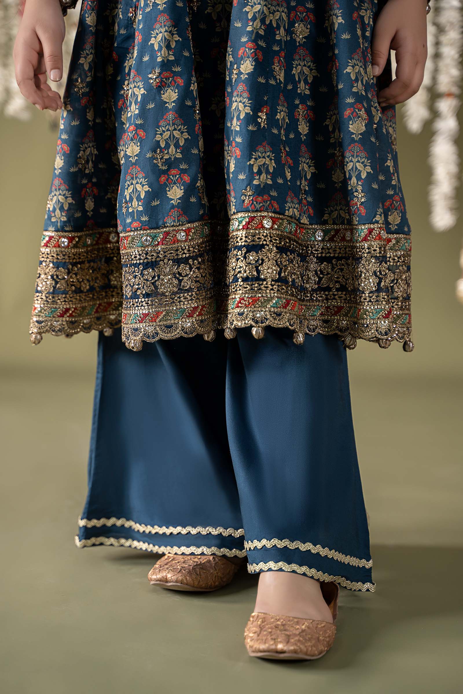 Maria B | 3 Piece Embroidered Lawn Suit | MKD-EF25-05 - by - Libasekhas UK - Registered Vendor of : Maria B - 100% Original Designer Dresss