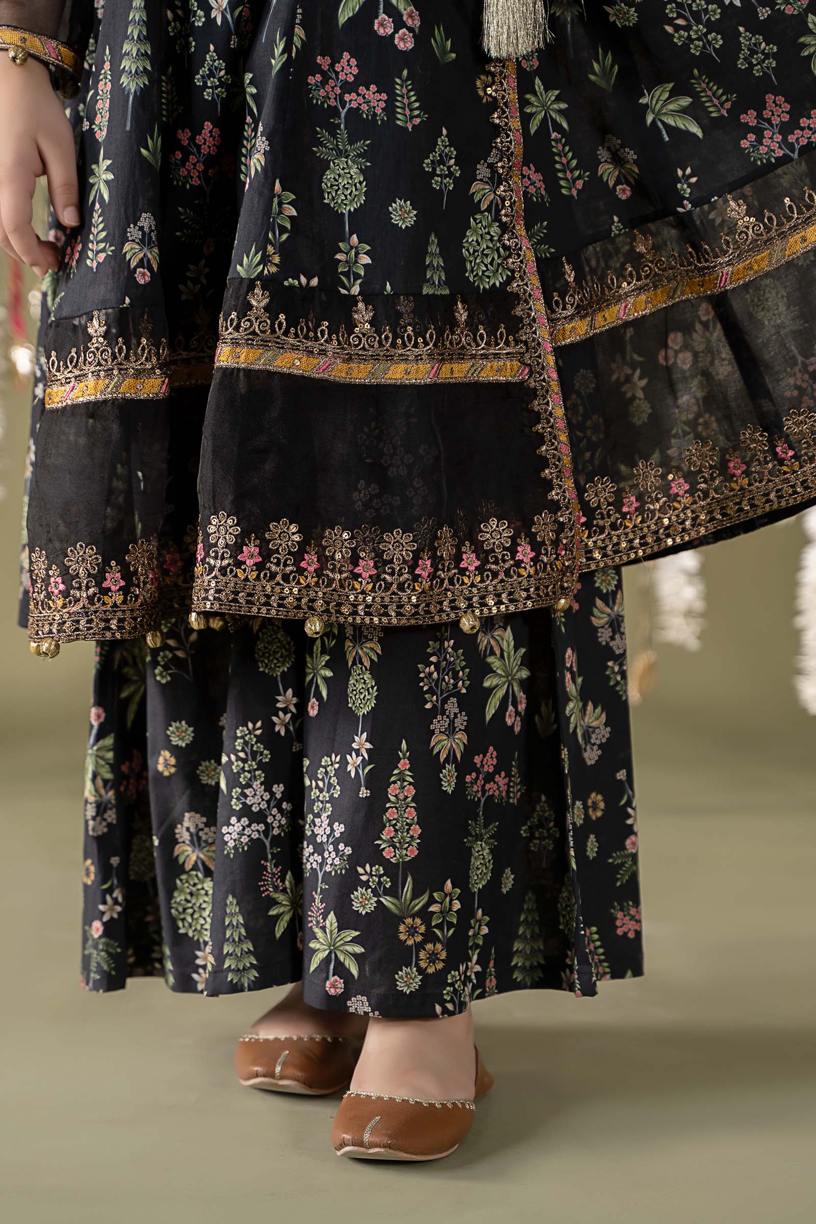 Maria B | 3 Piece Printed Lawn Suit | MKD-EF25-13 - by - Libasekhas UK - Registered Vendor of : Maria B - 100% Original Designer Dresss