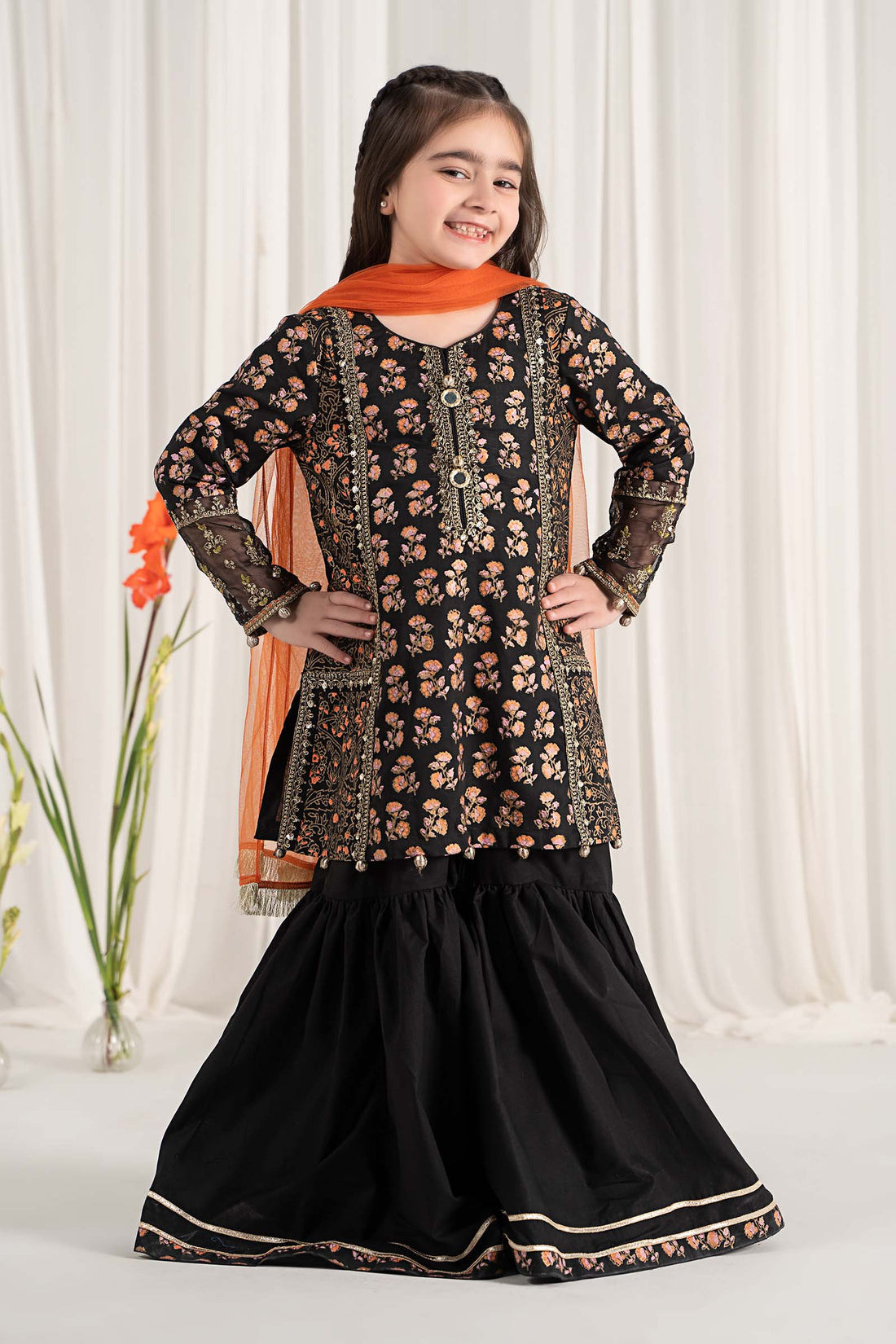 Maria B | 3 Piece Embroidered Lawn Suit | MKD-EF25-23 - by - Libasekhas UK - Registered Vendor of : Maria B - 100% Original Designer Dresss