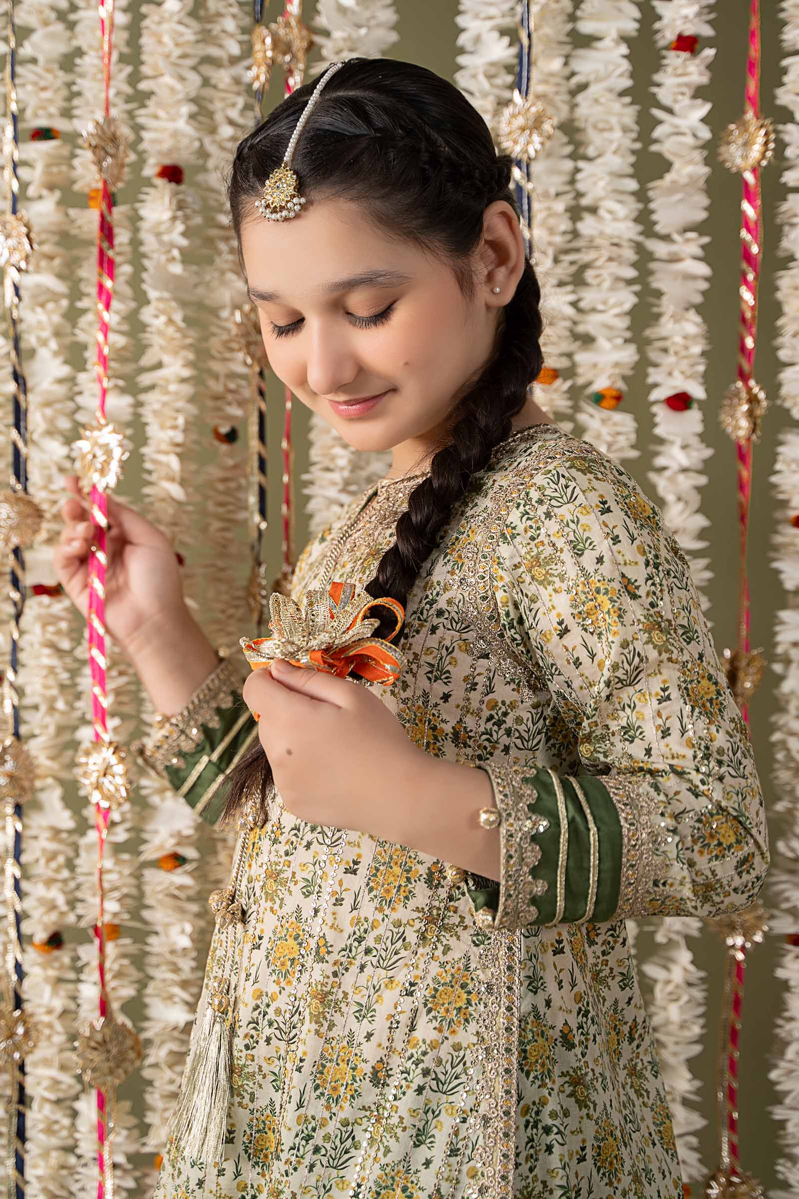 Maria B | 3 Piece Embroidered Lawn Suit | MKD-EF25-27 - by - Libasekhas UK - Registered Vendor of : Maria B - 100% Original Designer Dresss