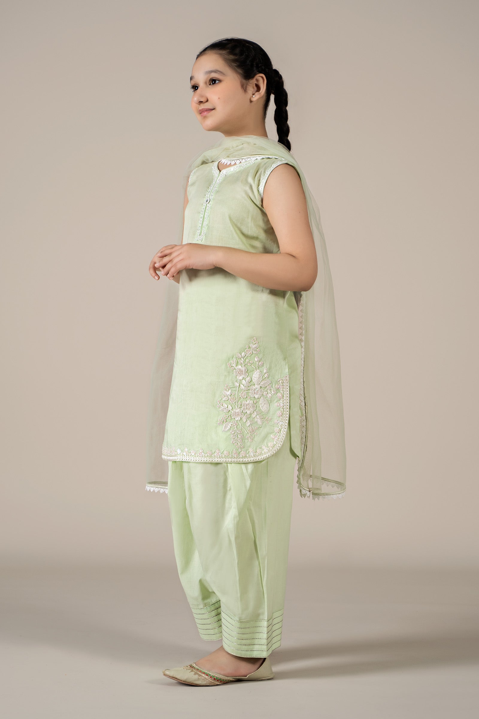 Maria B | 3 Piece Embroidered Lawn Suit | MKD-EF25-60 - by - Libasekhas UK - Registered Vendor of : Maria B - 100% Original Designer Dresss