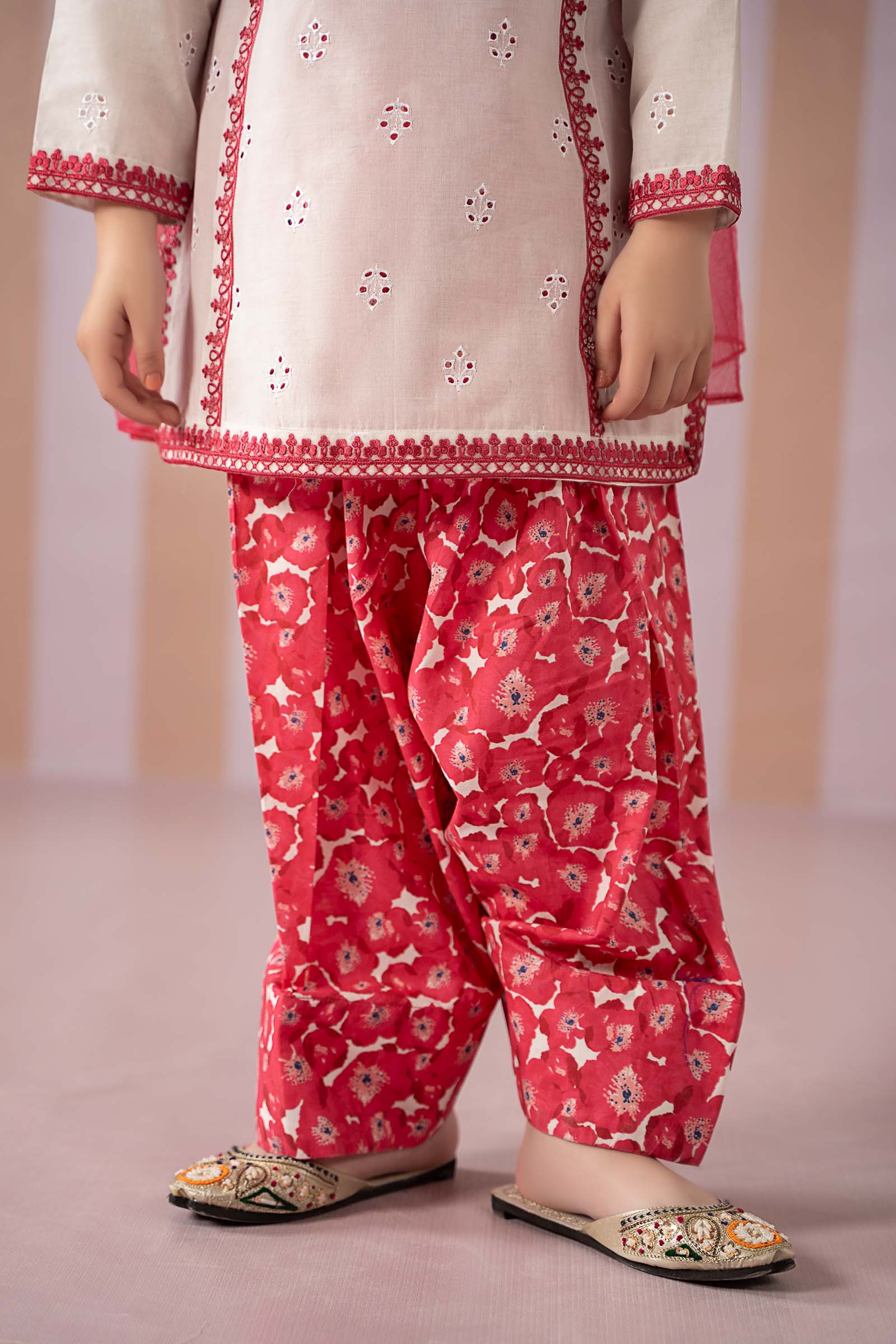 Maria B | 3 Piece Embroidered Lawn Suit | MKD-EF25-66 - by - Libasekhas UK - Registered Vendor of : Maria B - 100% Original Designer Dresss