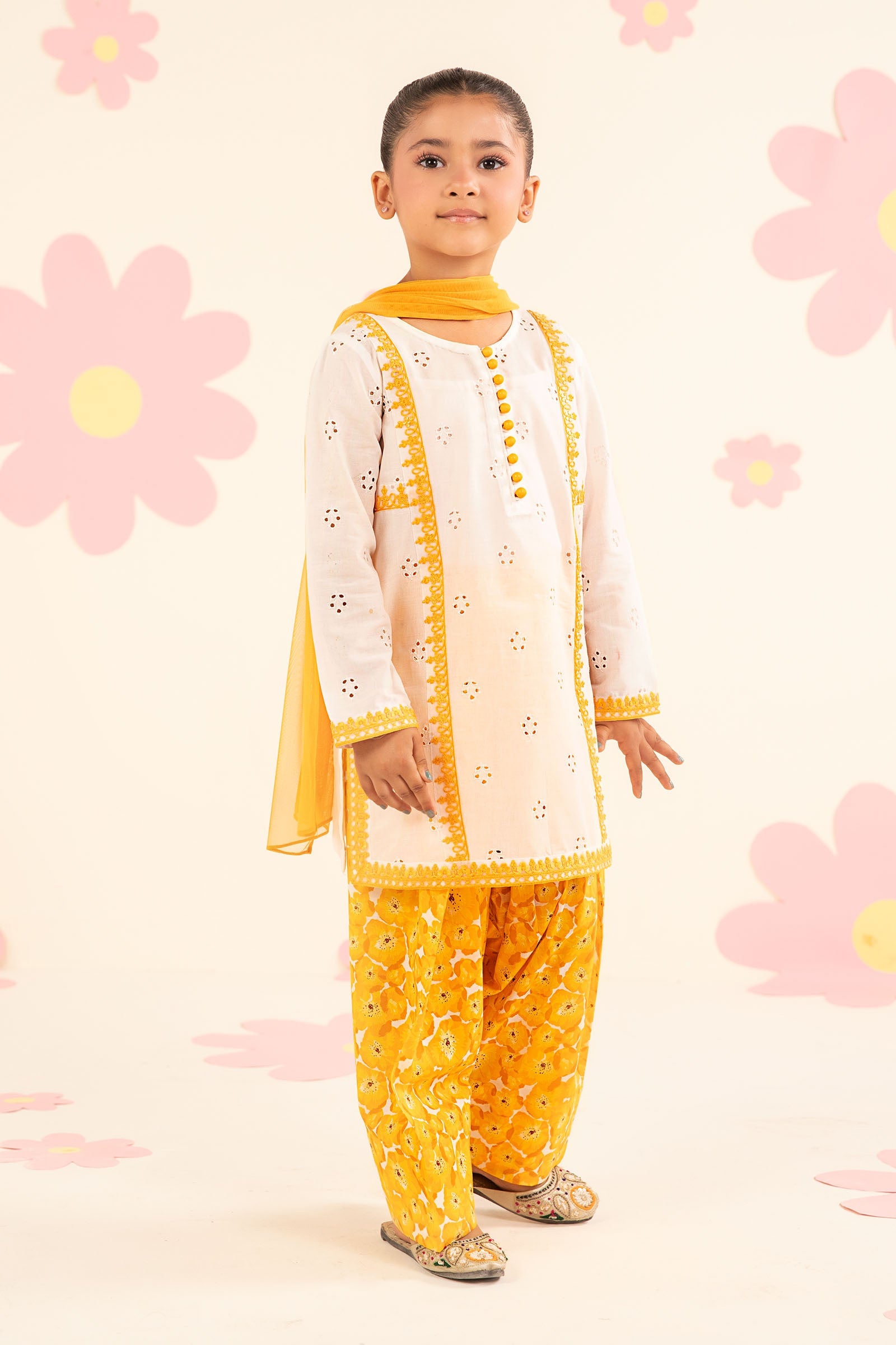 kids-clothes-mkd-ef25-66r1-white-and-yellow by Maria B Kids - Designer Dress  - Type : KidsClothes - Available at Libasekhas UK - 100% Original 