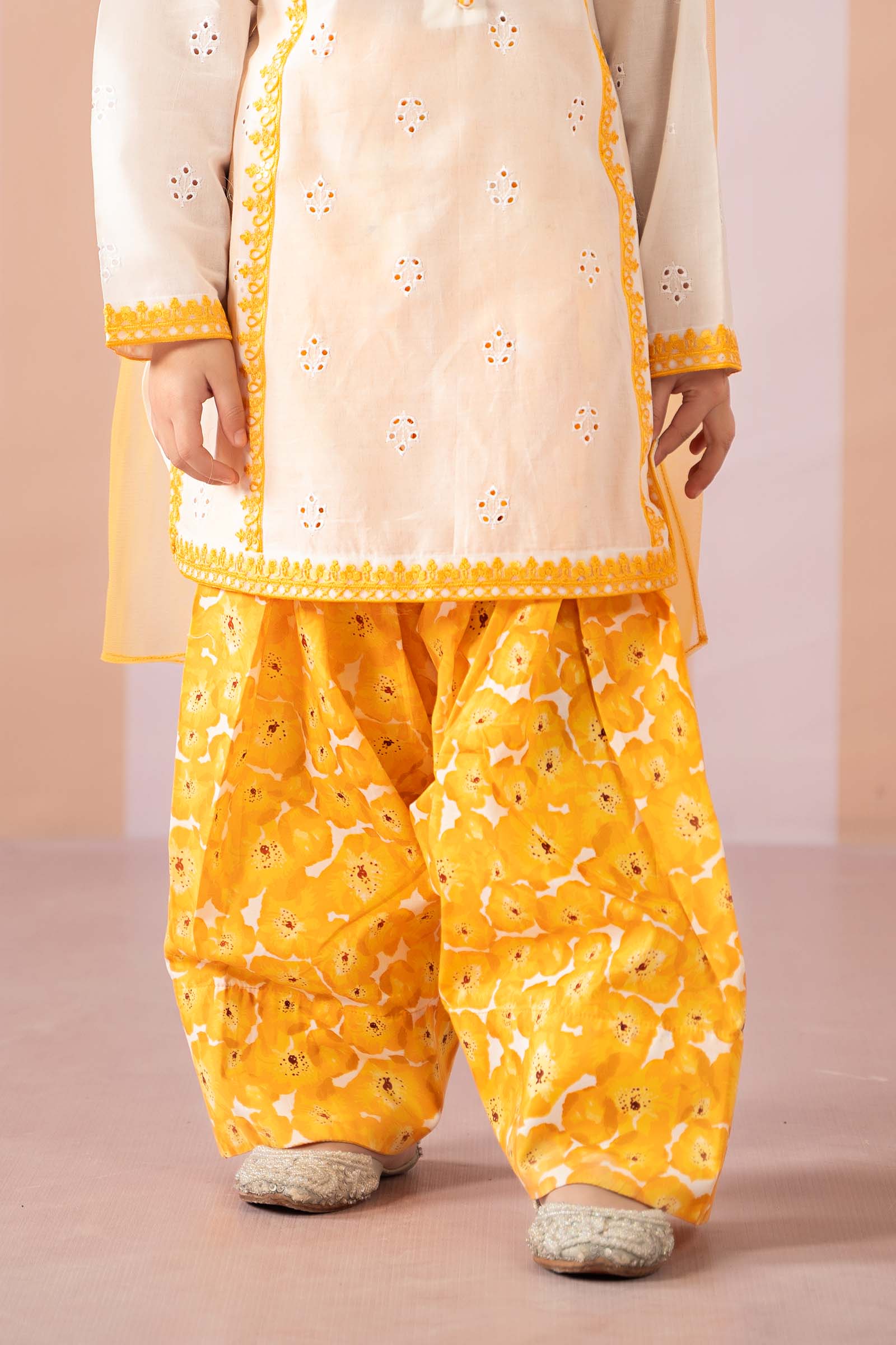 Maria B | 3 Piece Embroidered Lawn Suit | MKD-EF25-66 - by - Libasekhas UK - Registered Vendor of : Maria B - 100% Original Designer Dresss