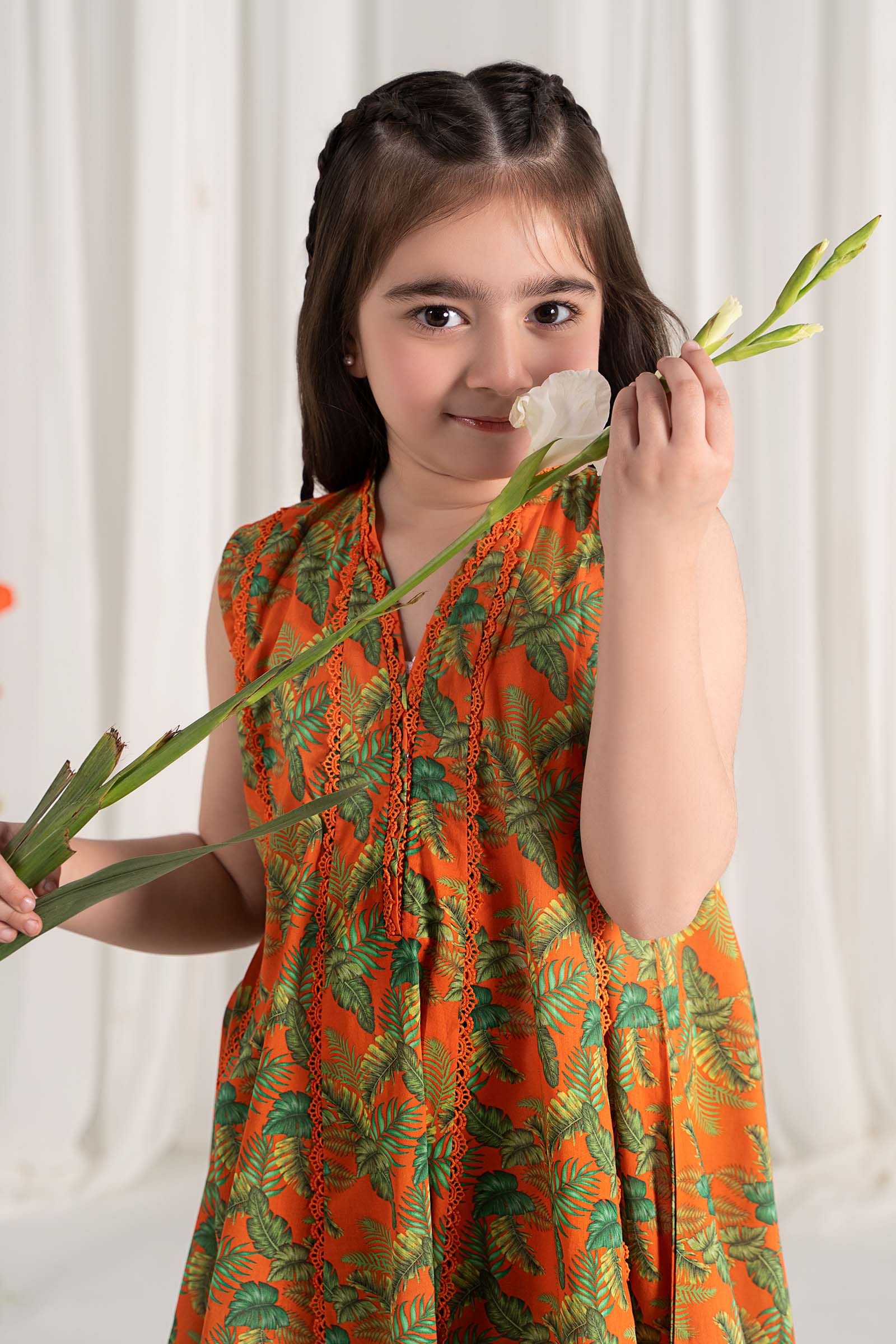 Maria B | 2 Piece Printed Lawn Suit | MKD-EF25-68 - by - Libasekhas UK - Registered Vendor of : Maria B - 100% Original Designer Dresss
