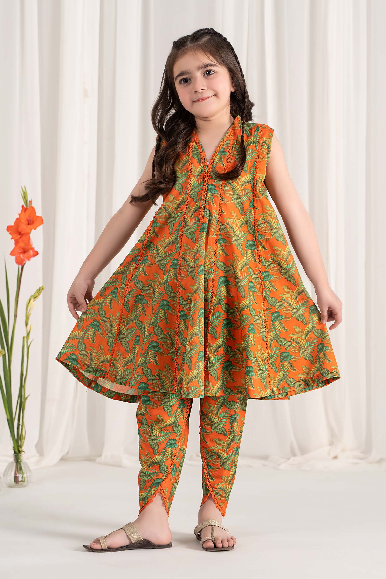 Maria B | 2 Piece Printed Lawn Suit | MKD-EF25-68 - by - Libasekhas UK - Registered Vendor of : Maria B - 100% Original Designer Dresss